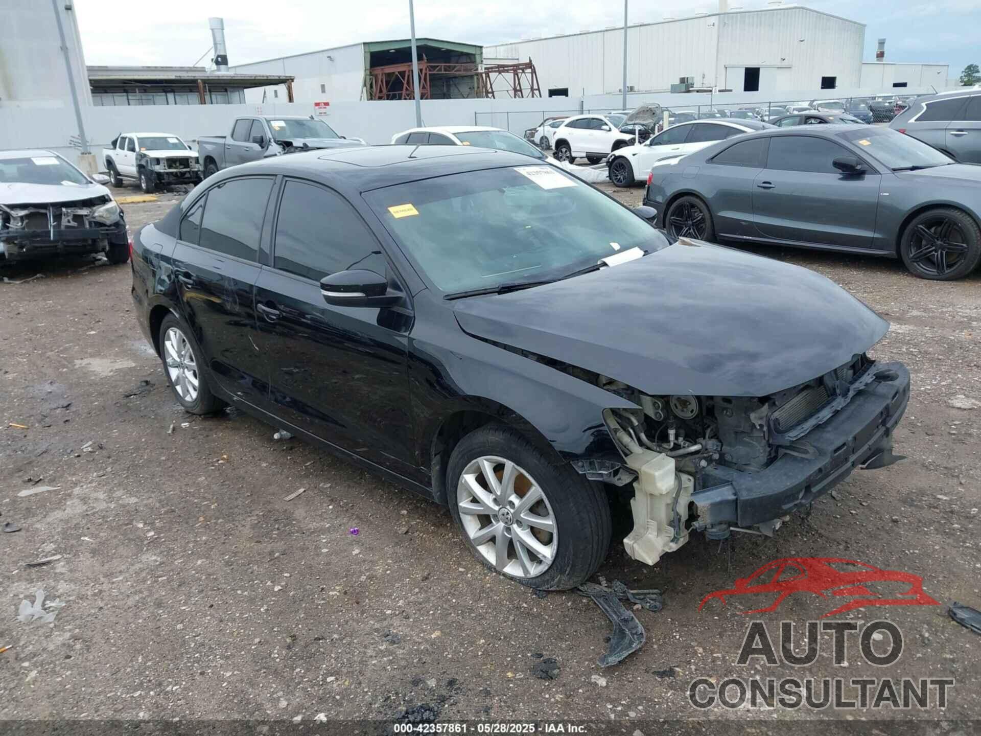 VOLKSWAGEN JETTA 2011 - 3VWDZ7AJ6BM317592