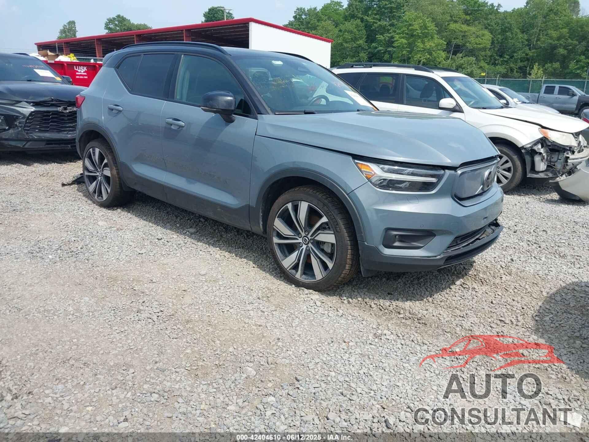 VOLVO XC40 RECHARGE PURE ELECTRIC 2021 - YV4ED3UR8M2565124