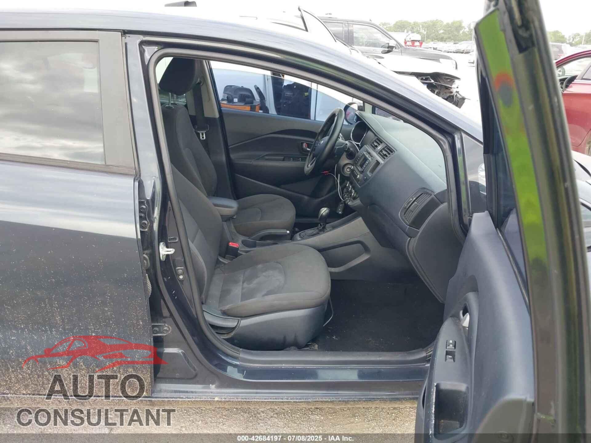 KIA RIO 2013 - KNADN4A39D6271075