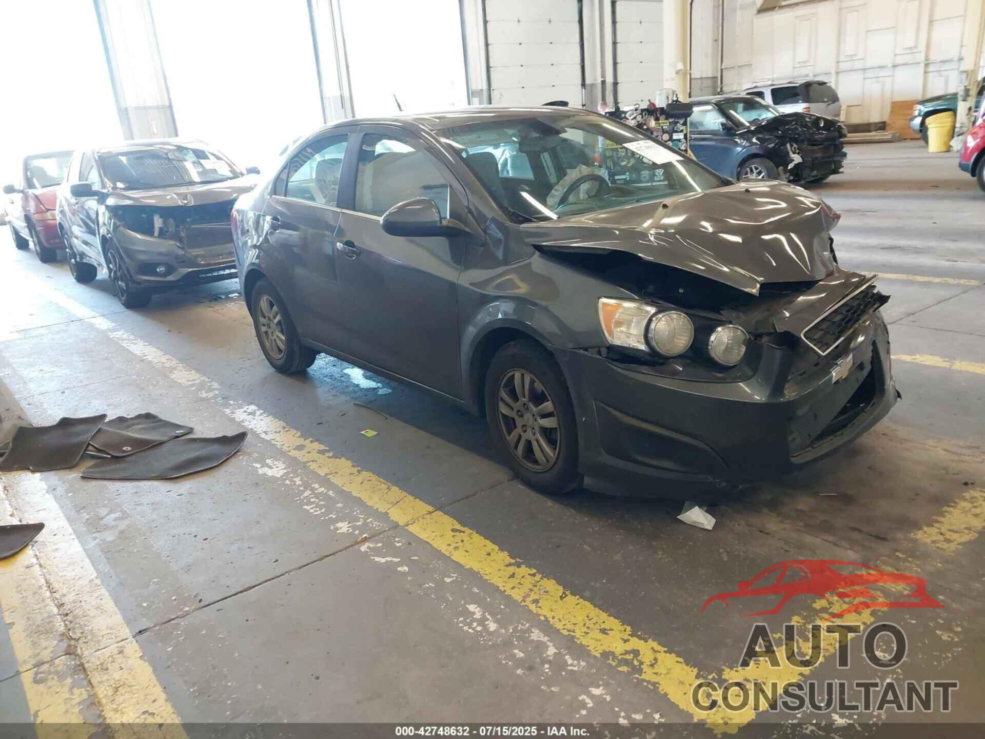 CHEVROLET SONIC 2012 - 1G1JC5SB3C4168812