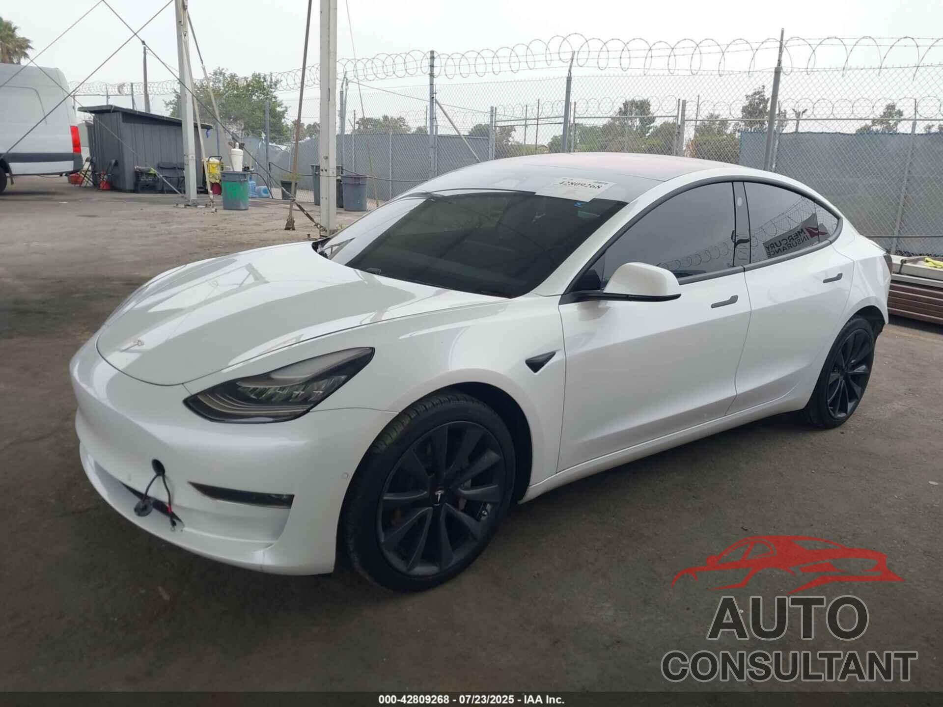 TESLA MODEL 3 2018 - 5YJ3E1EA1JF050138