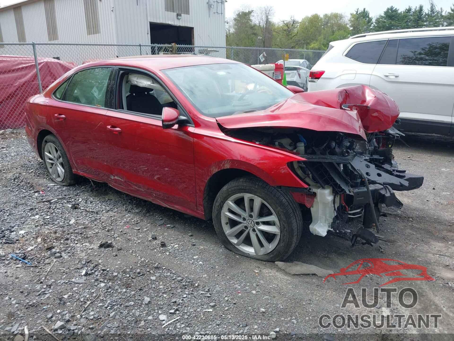 VOLKSWAGEN PASSAT 2021 - 1VWAA7A32MC015846