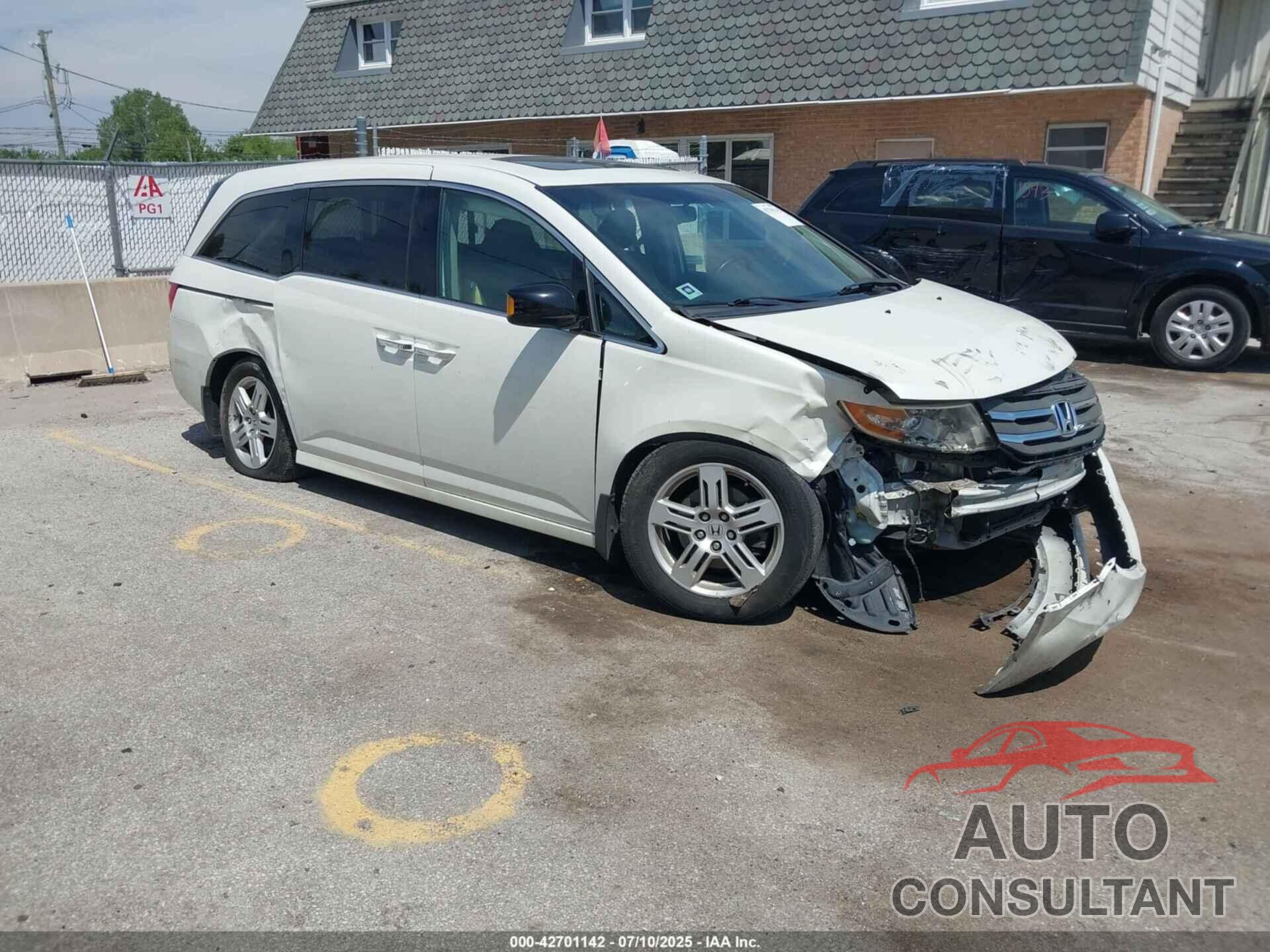 HONDA ODYSSEY 2013 - 5FNRL5H9XDB088190