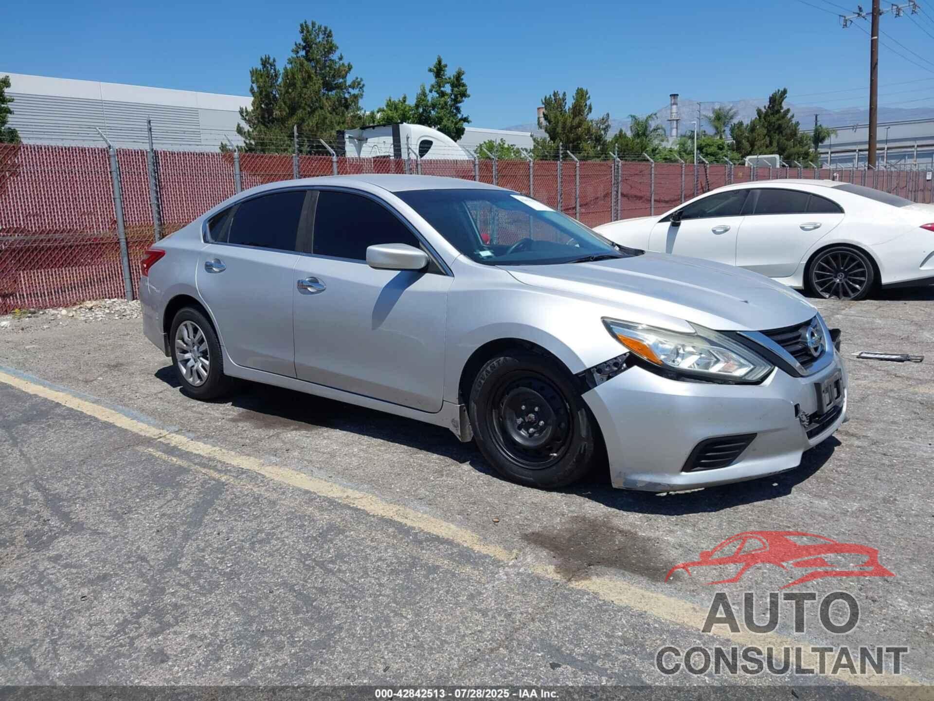 NISSAN ALTIMA 2018 - 1N4AL3AP0JC121027
