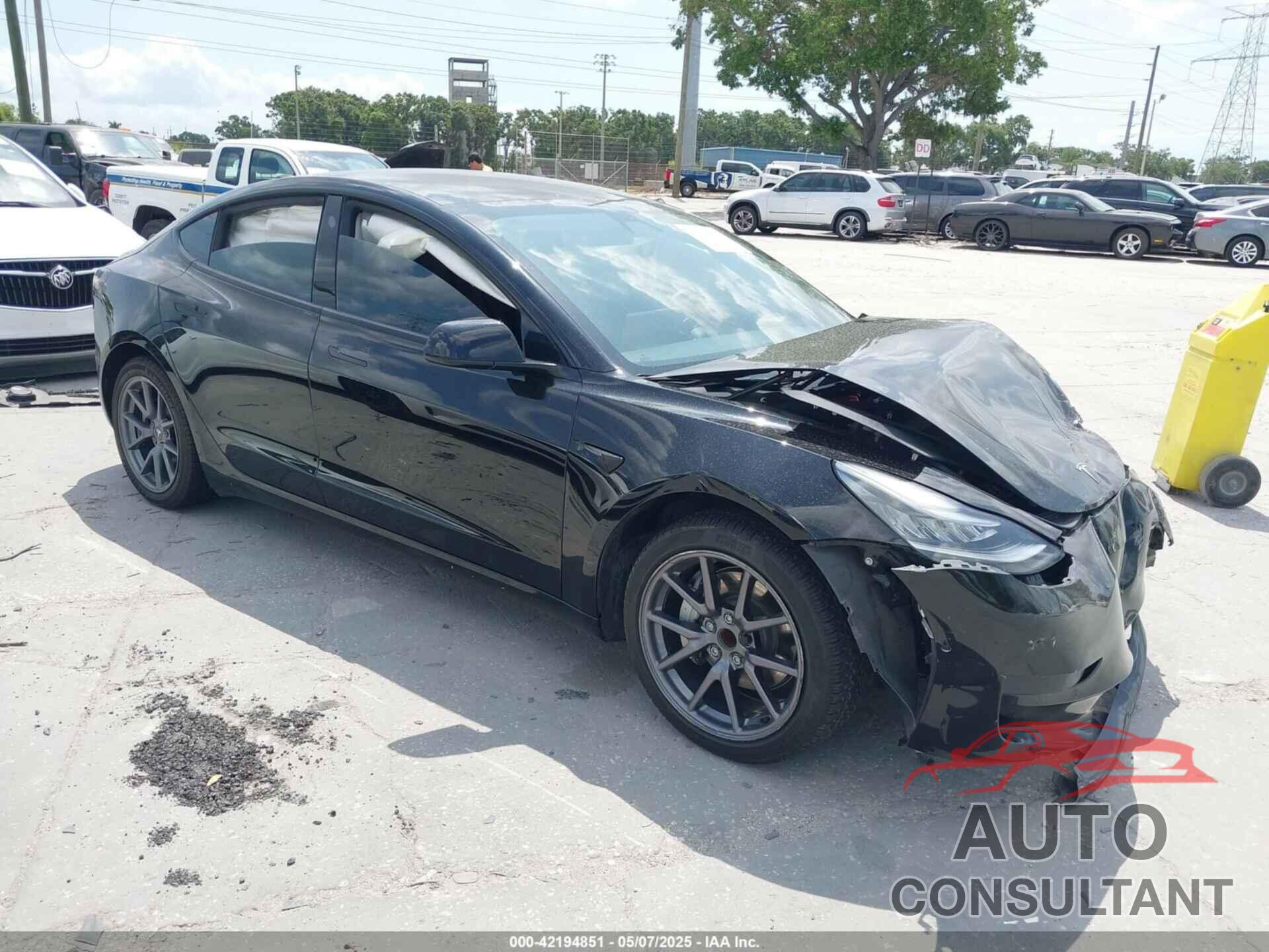 TESLA MODEL 3 2021 - 5YJ3E1EA0MF851177
