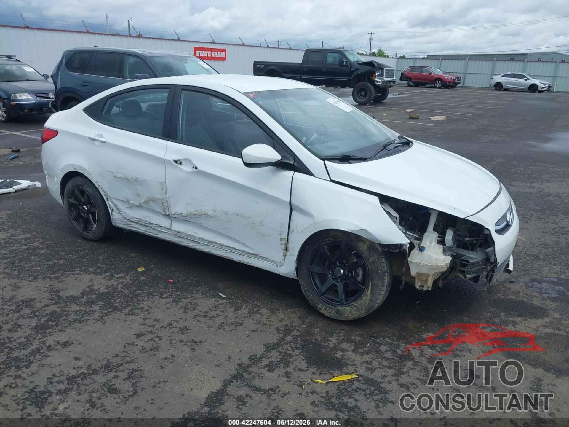 HYUNDAI ACCENT 2016 - KMHCT4AE3GU012597