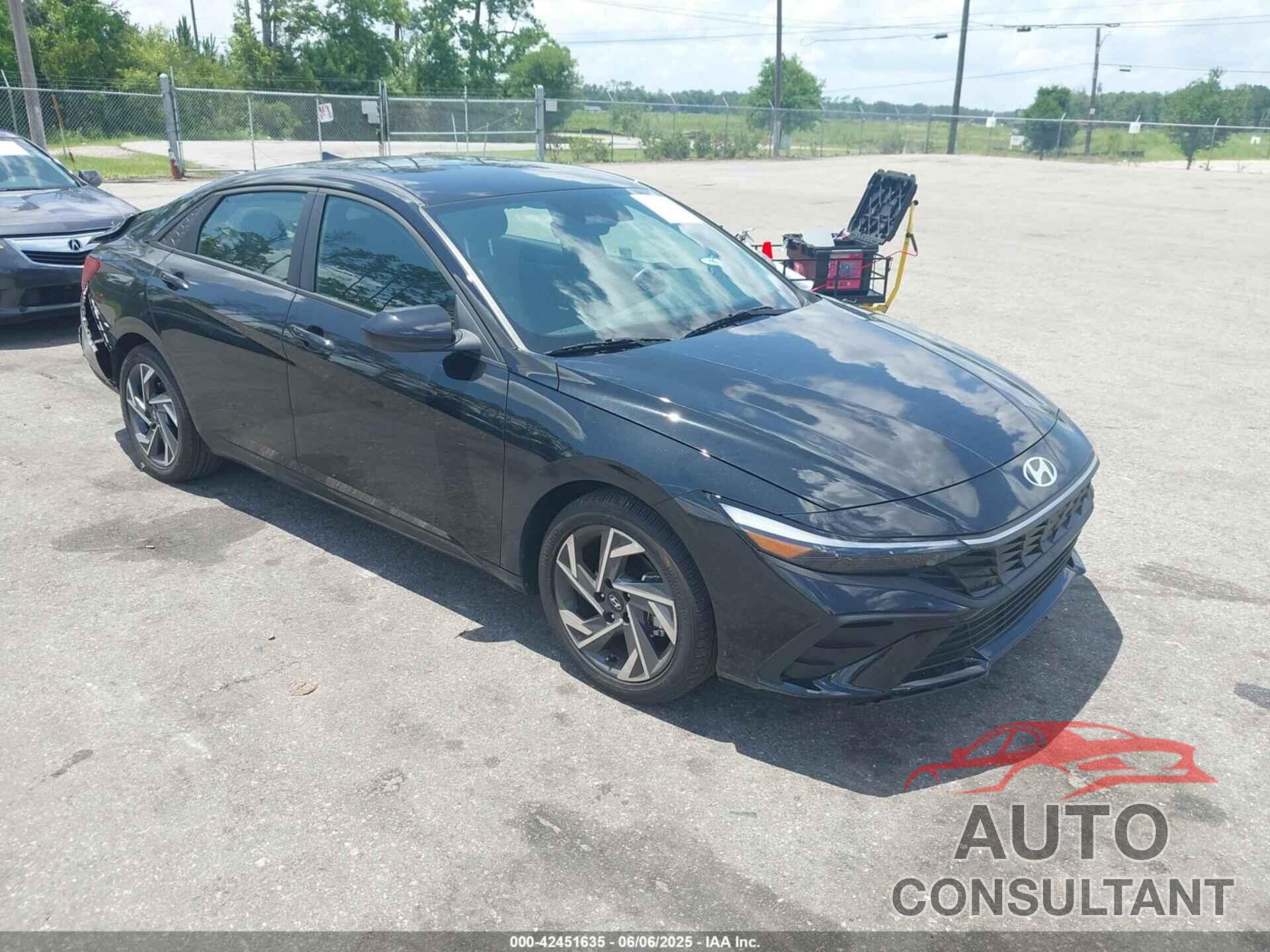HYUNDAI ELANTRA 2025 - KMHLM4DG2SU888645