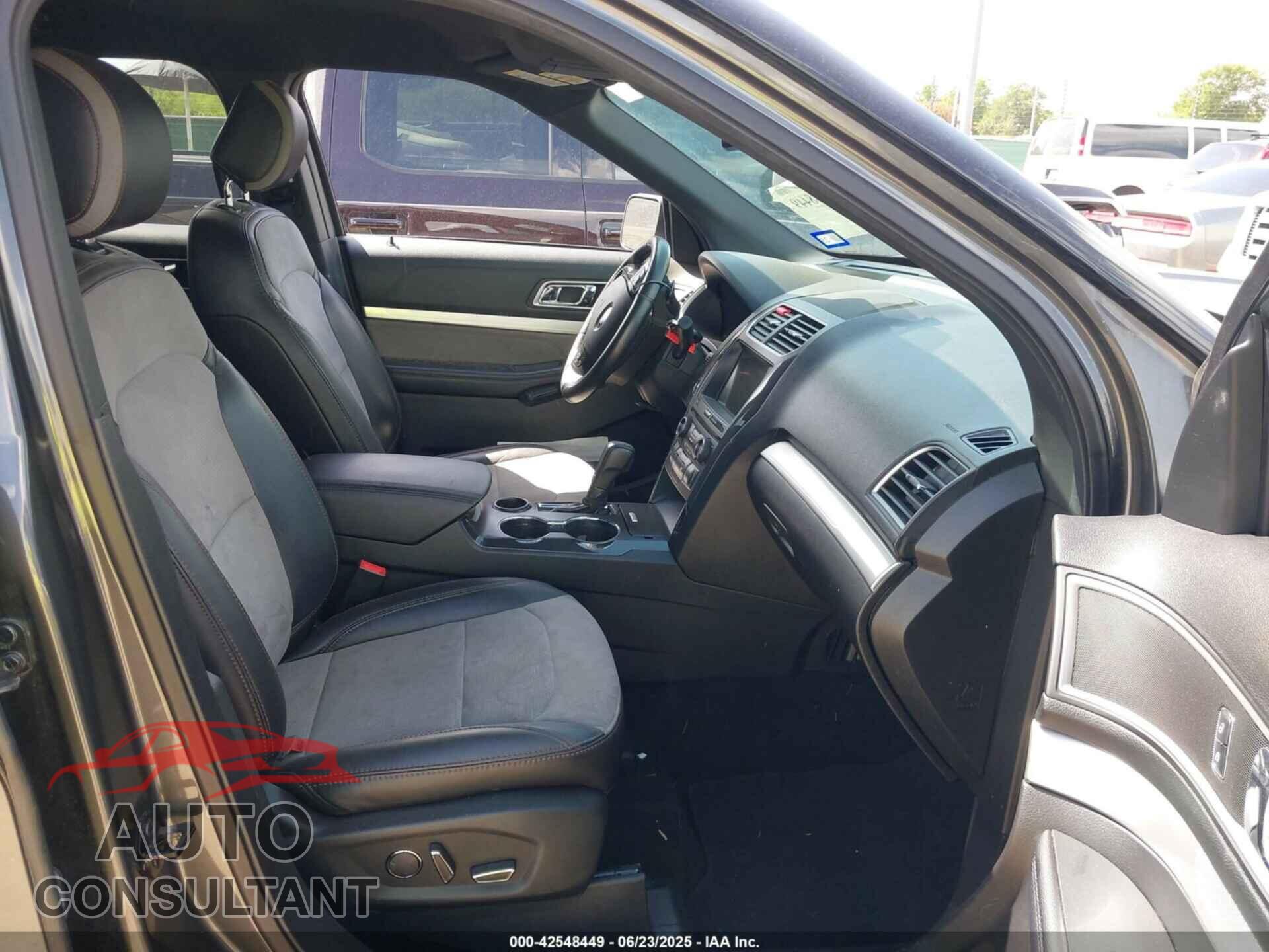 FORD EXPLORER 2017 - 1FM5K7D80HGB90292