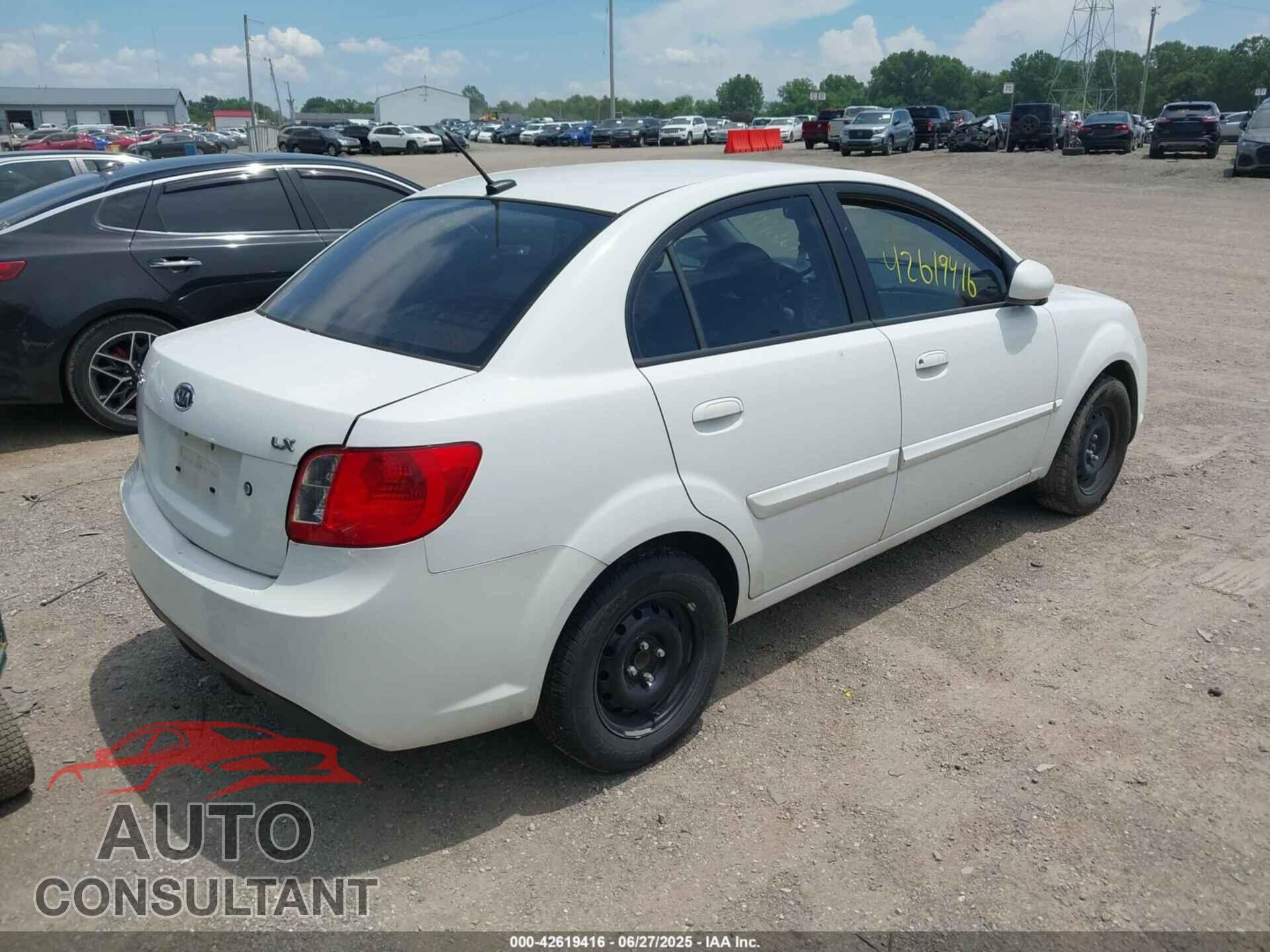 KIA RIO 2011 - KNADH4A32B6923846