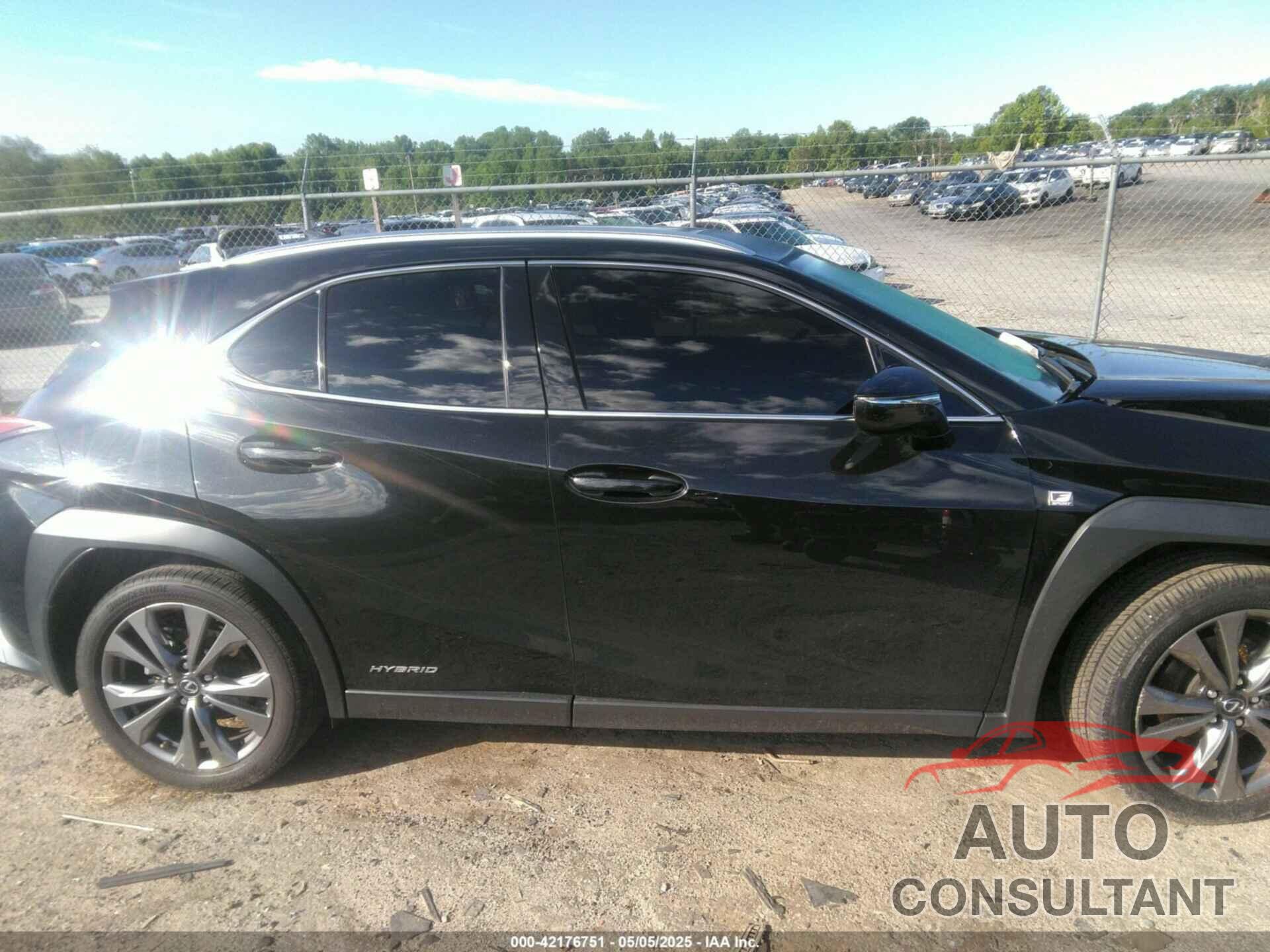 LEXUS UX 250H 2019 - JTHU9JBH7K2012295