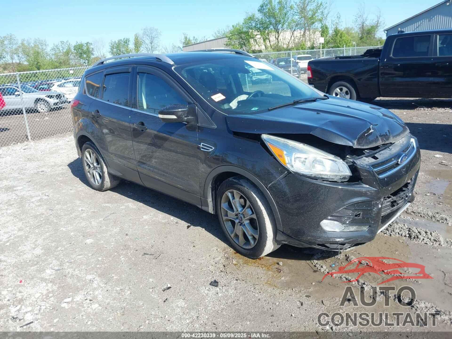 FORD ESCAPE 2015 - 1FMCU0JX5FUC58573