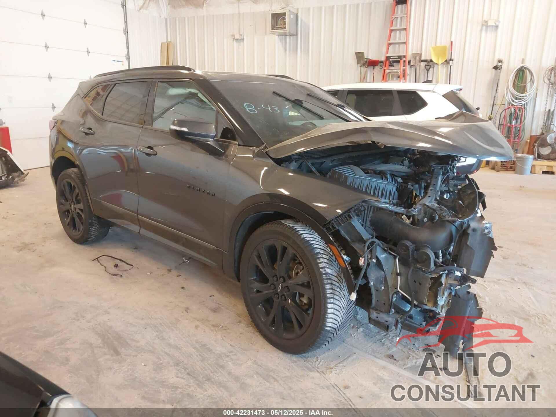 CHEVROLET BLAZER 2021 - 3GNKBKRS3MS553847