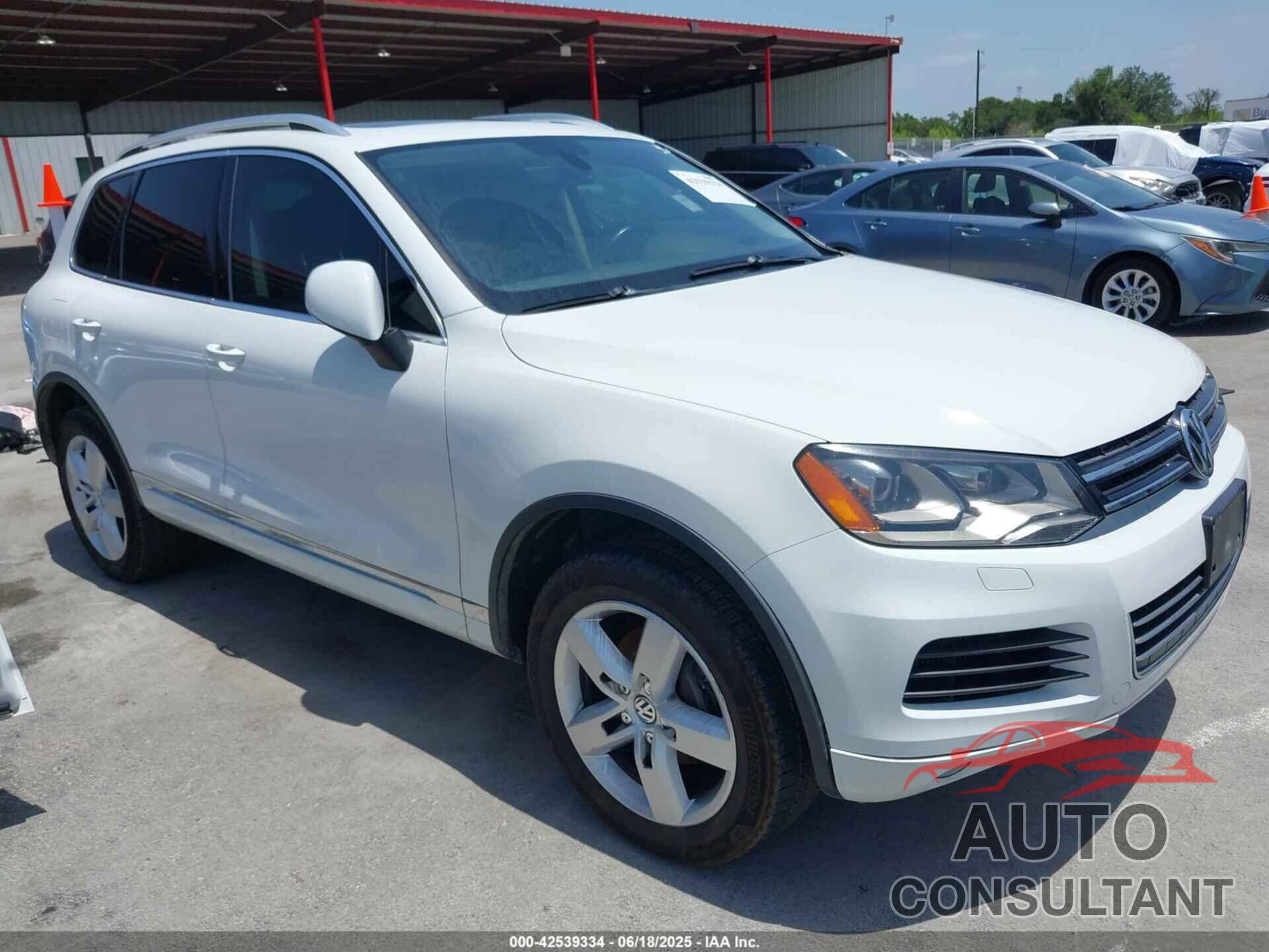 VOLKSWAGEN TOUAREG 2014 - WVGEP9BP0ED001256