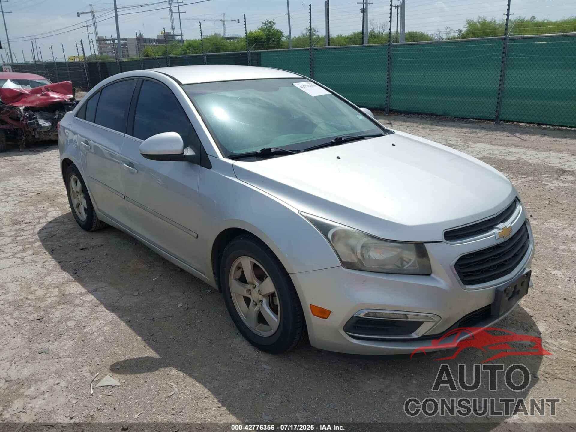 CHEVROLET CRUZE 2015 - 1G1PC5SB6F7214971