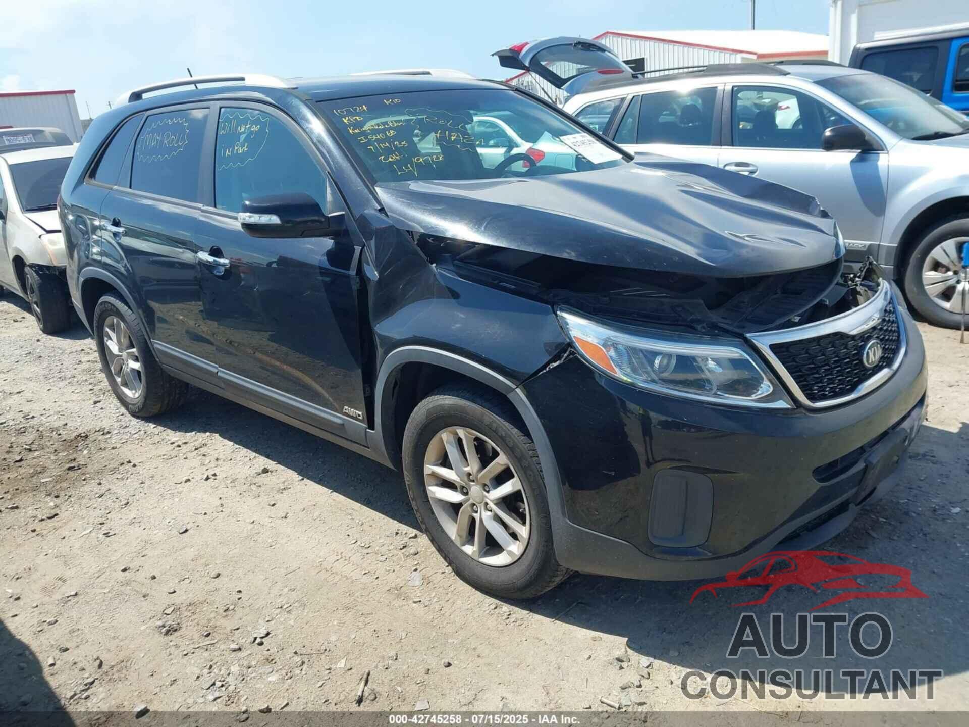 KIA SORENTO 2015 - 5XYKTDA72FG639728