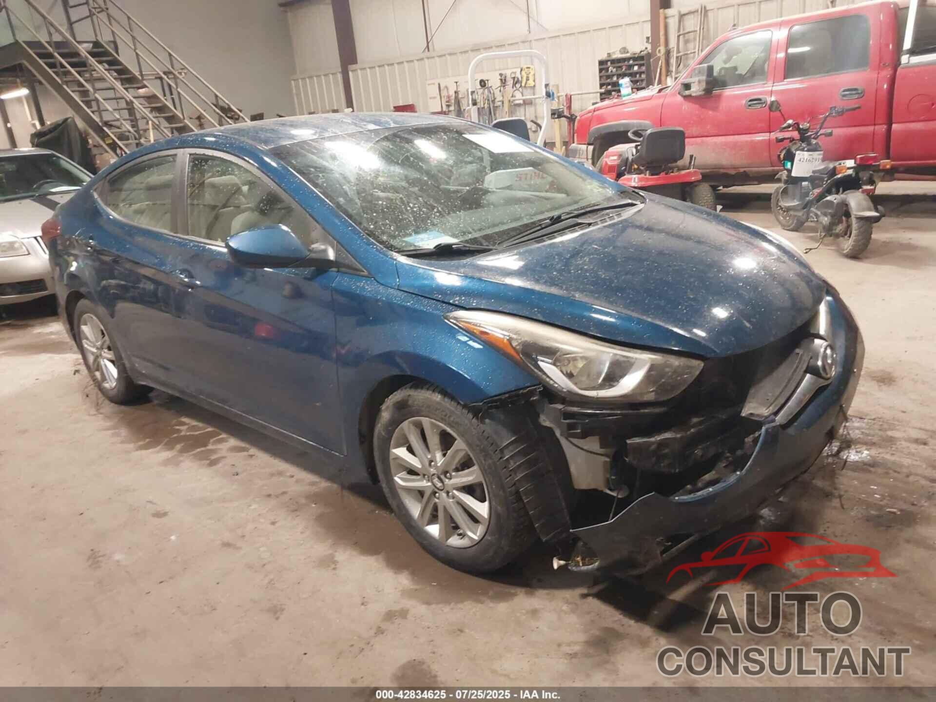 HYUNDAI ELANTRA 2015 - KMHDH4AE7FU300563