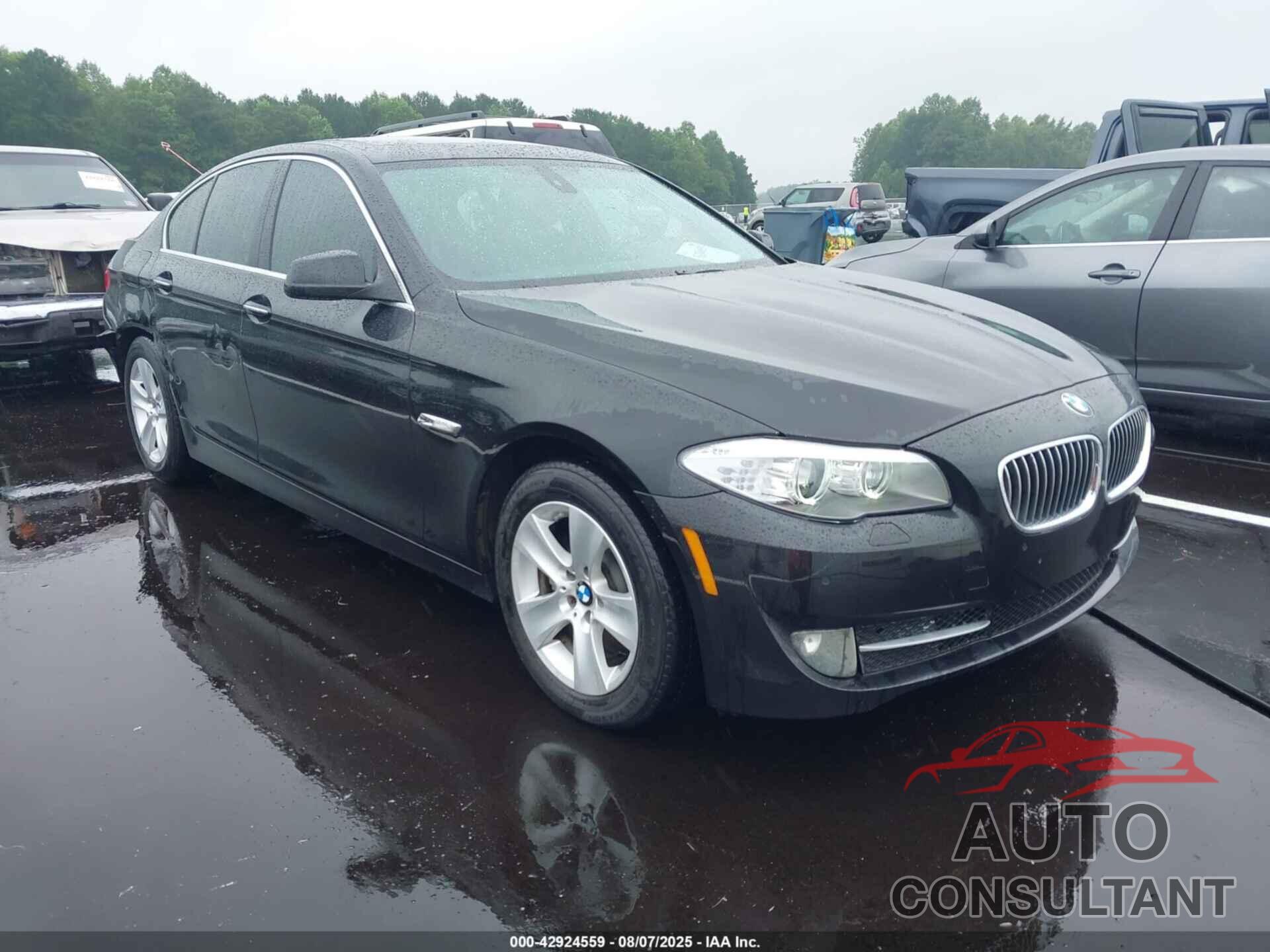 BMW 528I 2011 - WBAFR1C52BC746493