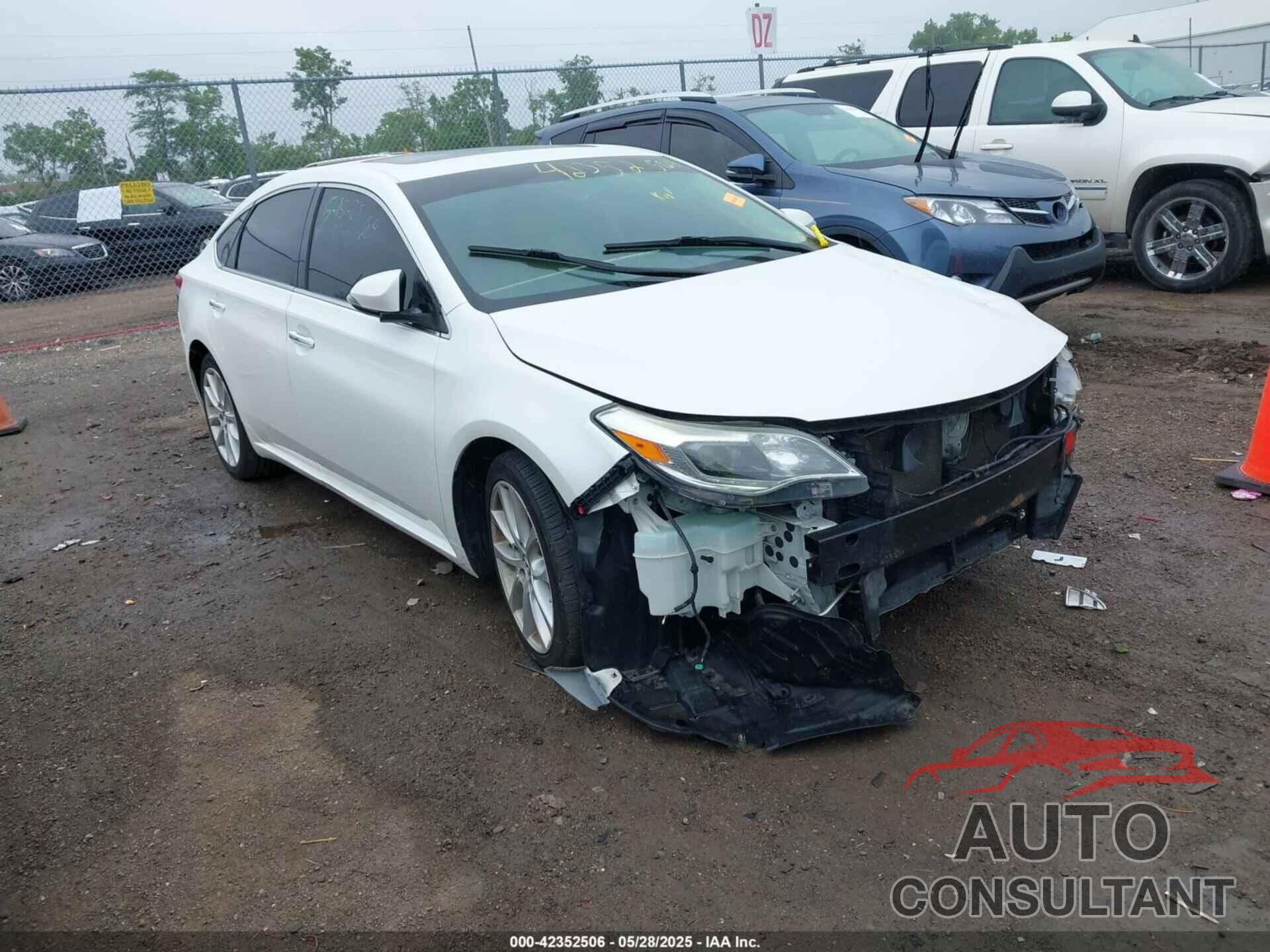 TOYOTA AVALON 2013 - 4T1BK1EBXDU028546
