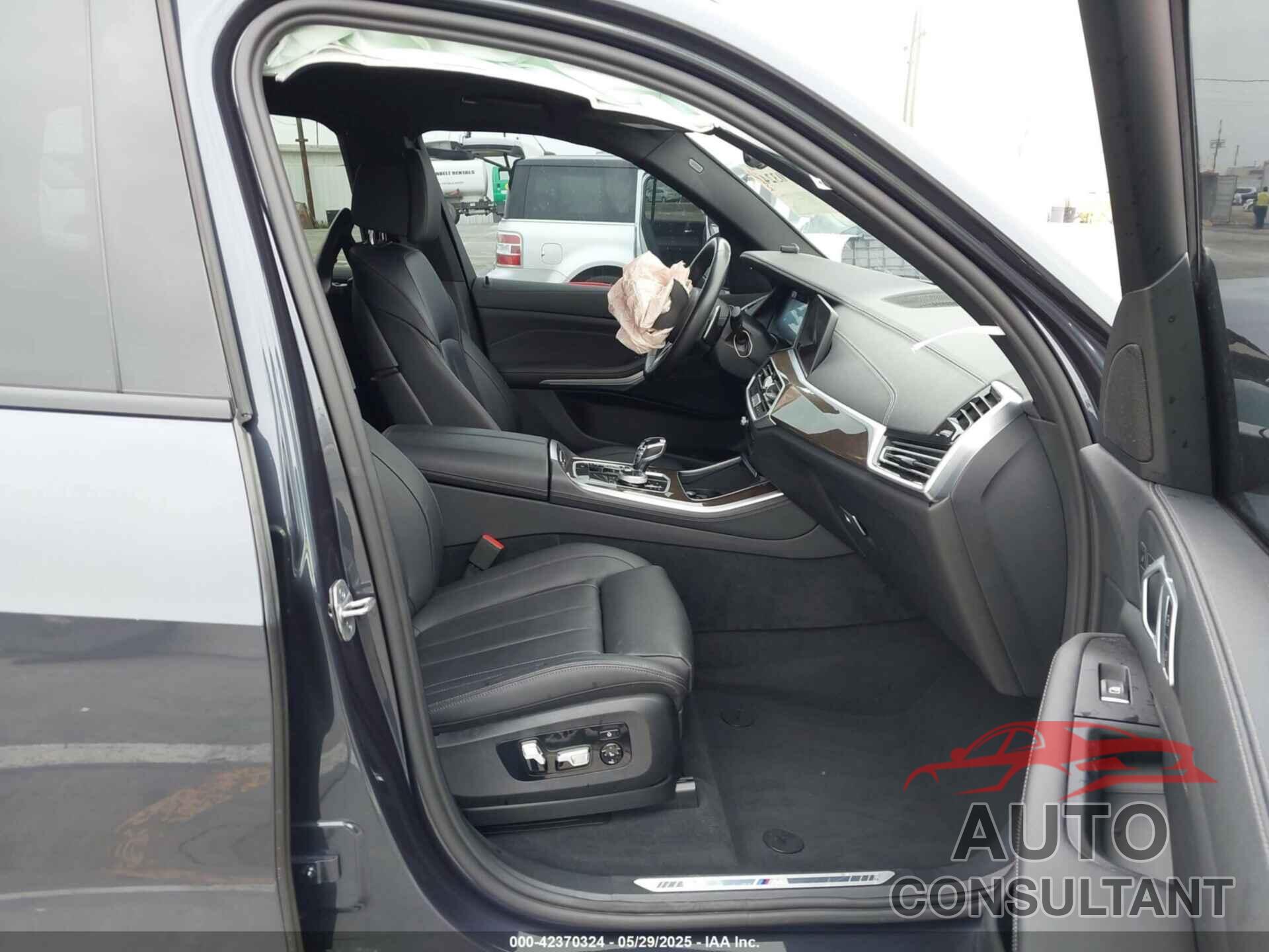 BMW X5 2022 - 5UXCR4C09N9K30689