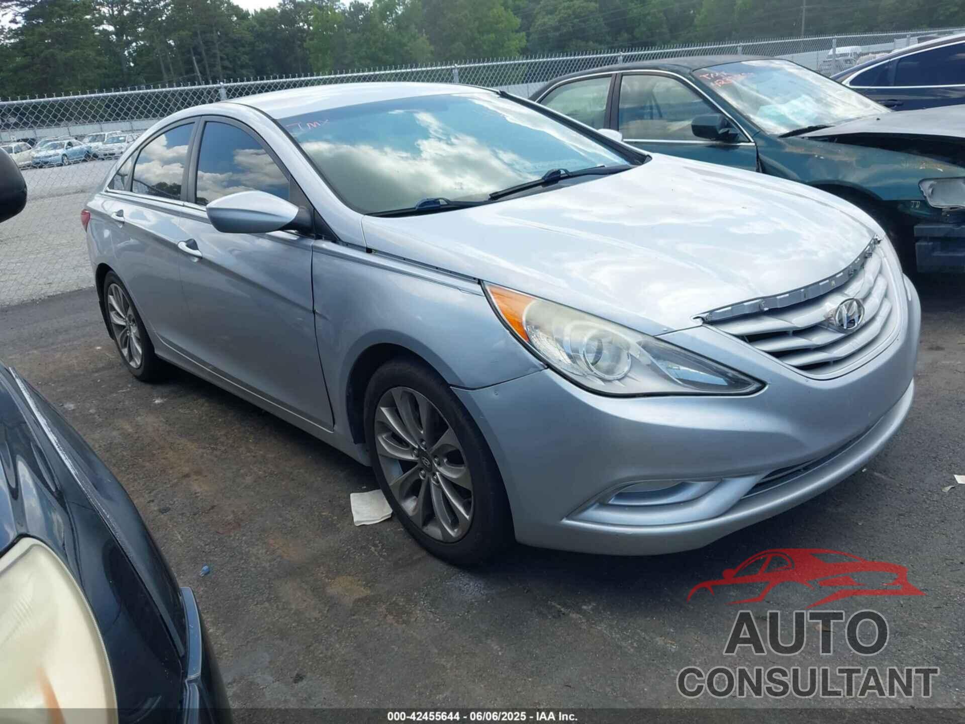 HYUNDAI SONATA 2011 - 5NPEB4AC1BH289007