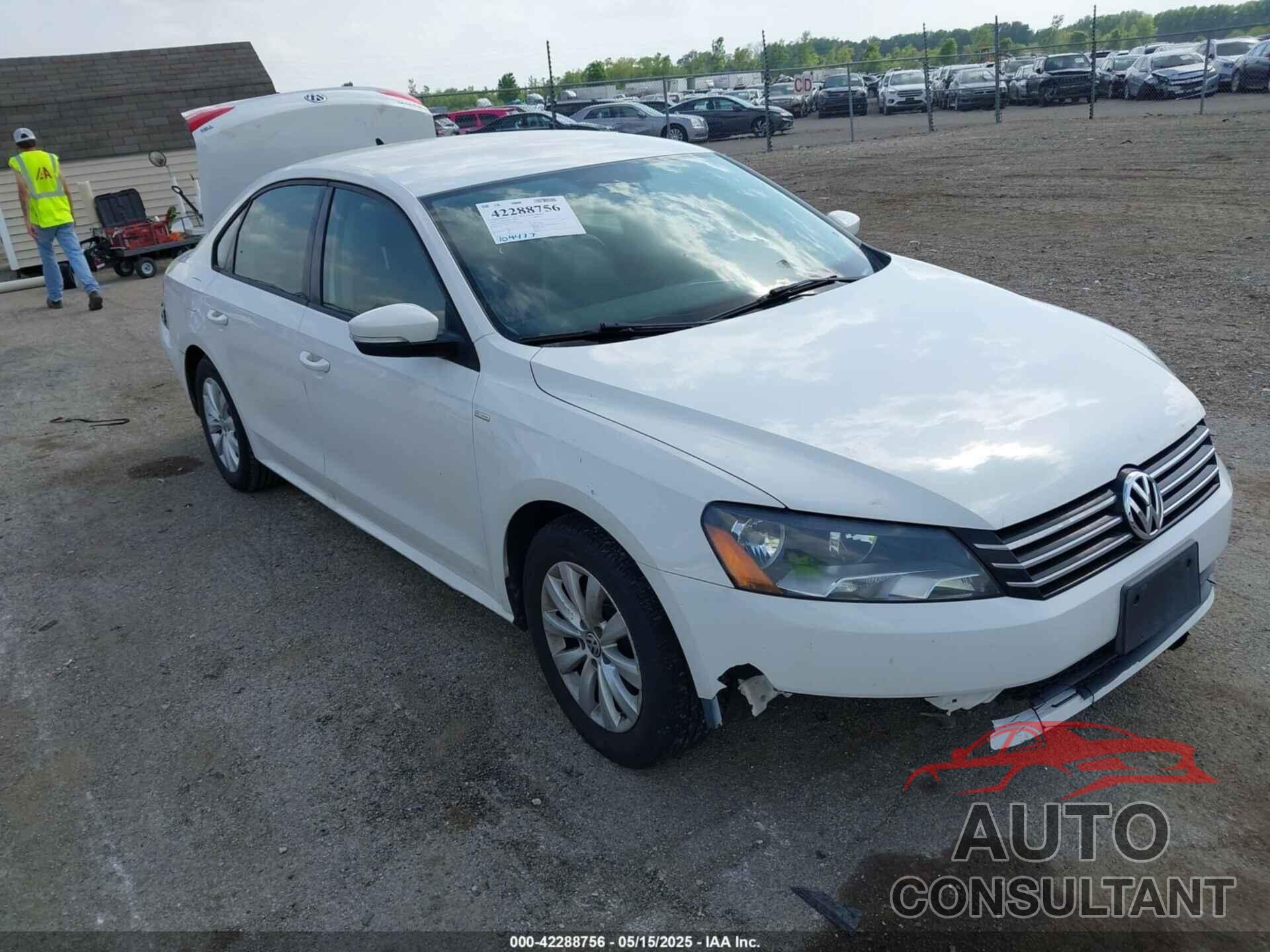 VOLKSWAGEN PASSAT 2014 - 1VWAT7A34EC061268