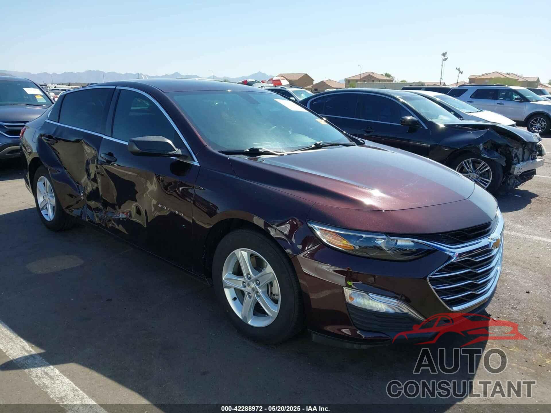 CHEVROLET MALIBU 2020 - 1G1ZB5ST4LF114194