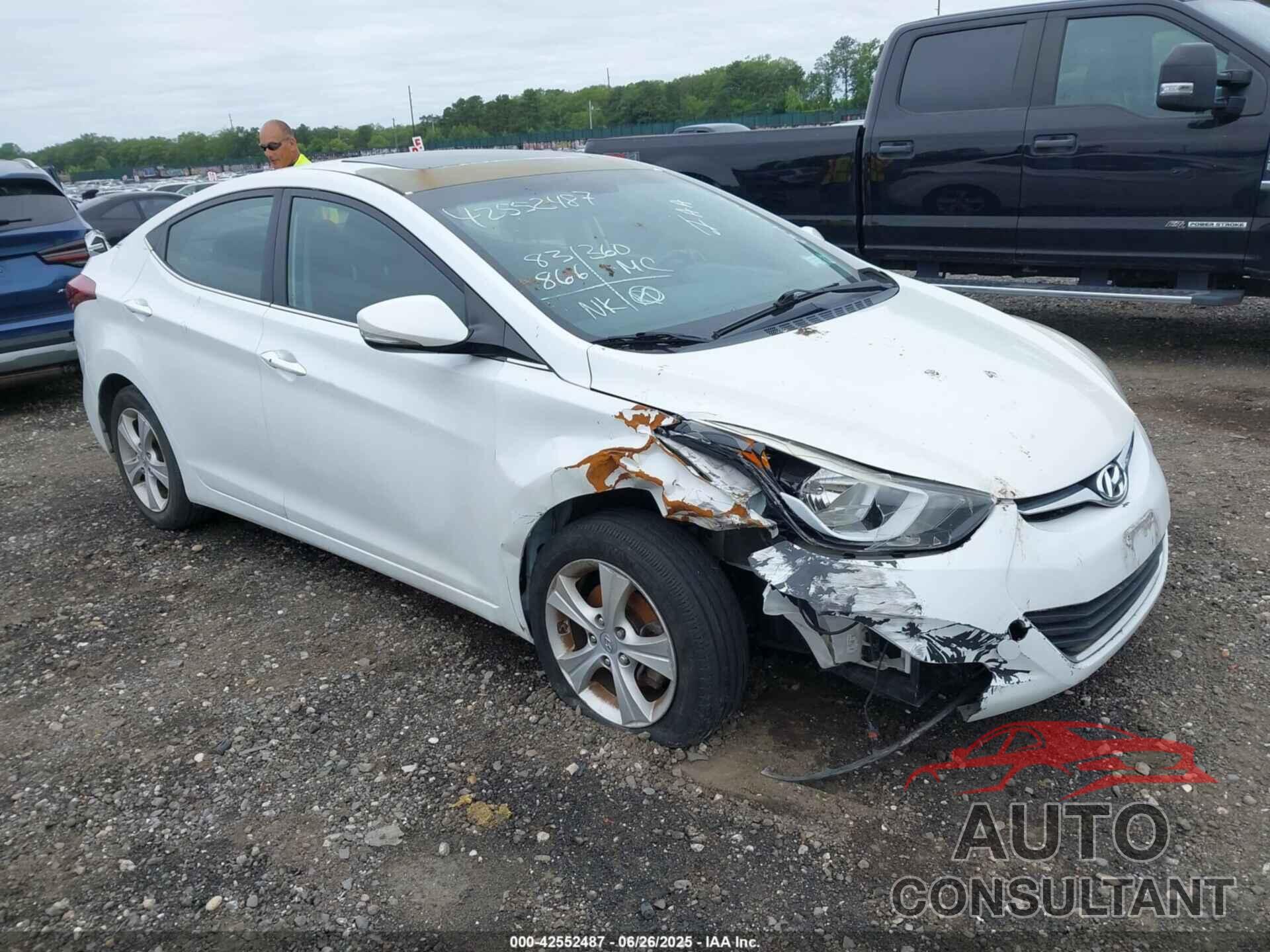 HYUNDAI ELANTRA 2016 - 5NPDH4AE7GH767336