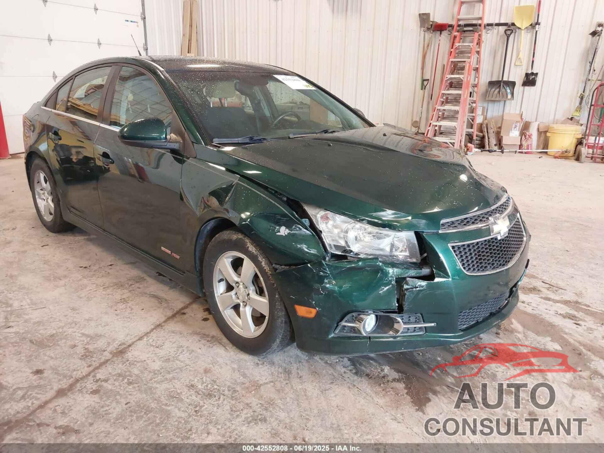 CHEVROLET CRUZE 2014 - 1G1PC5SB8E7303097