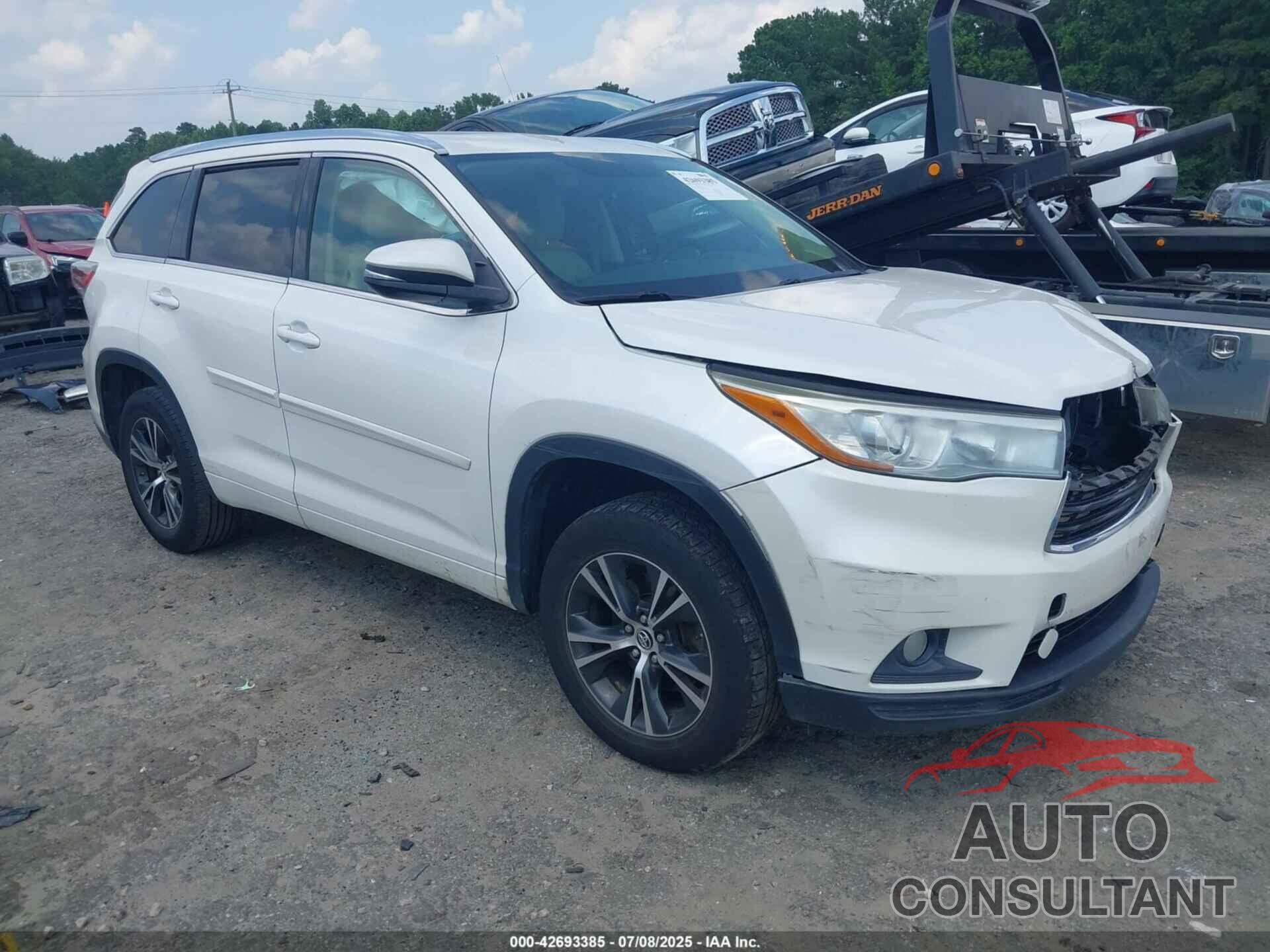 TOYOTA HIGHLANDER 2016 - 5TDKKRFH7GS122432
