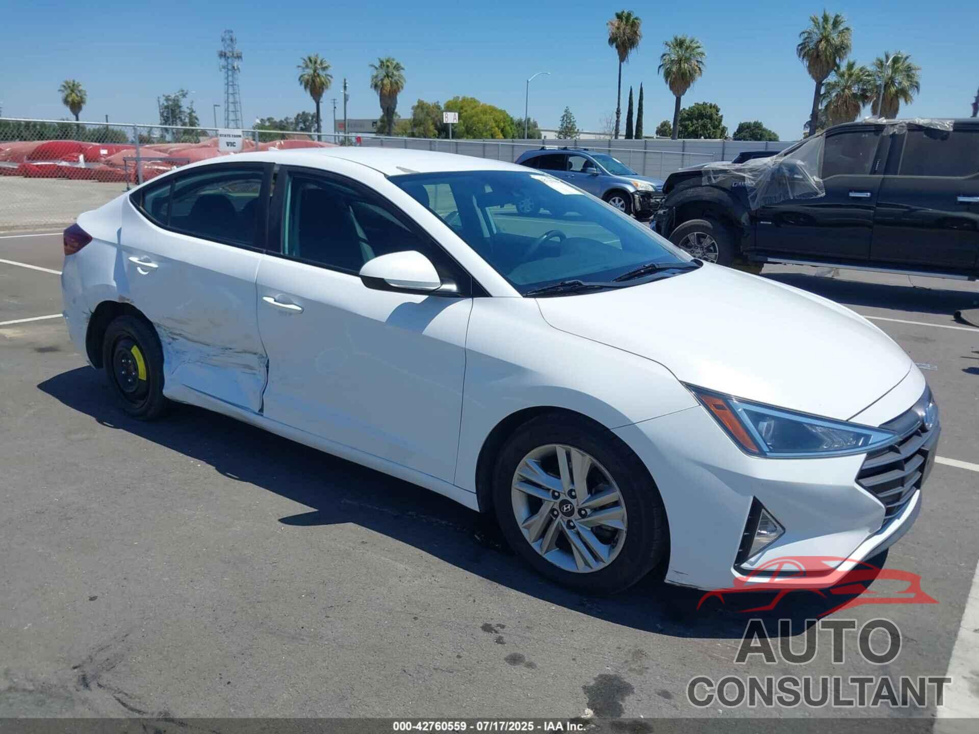 HYUNDAI ELANTRA 2020 - 5NPD84LF4LH522932