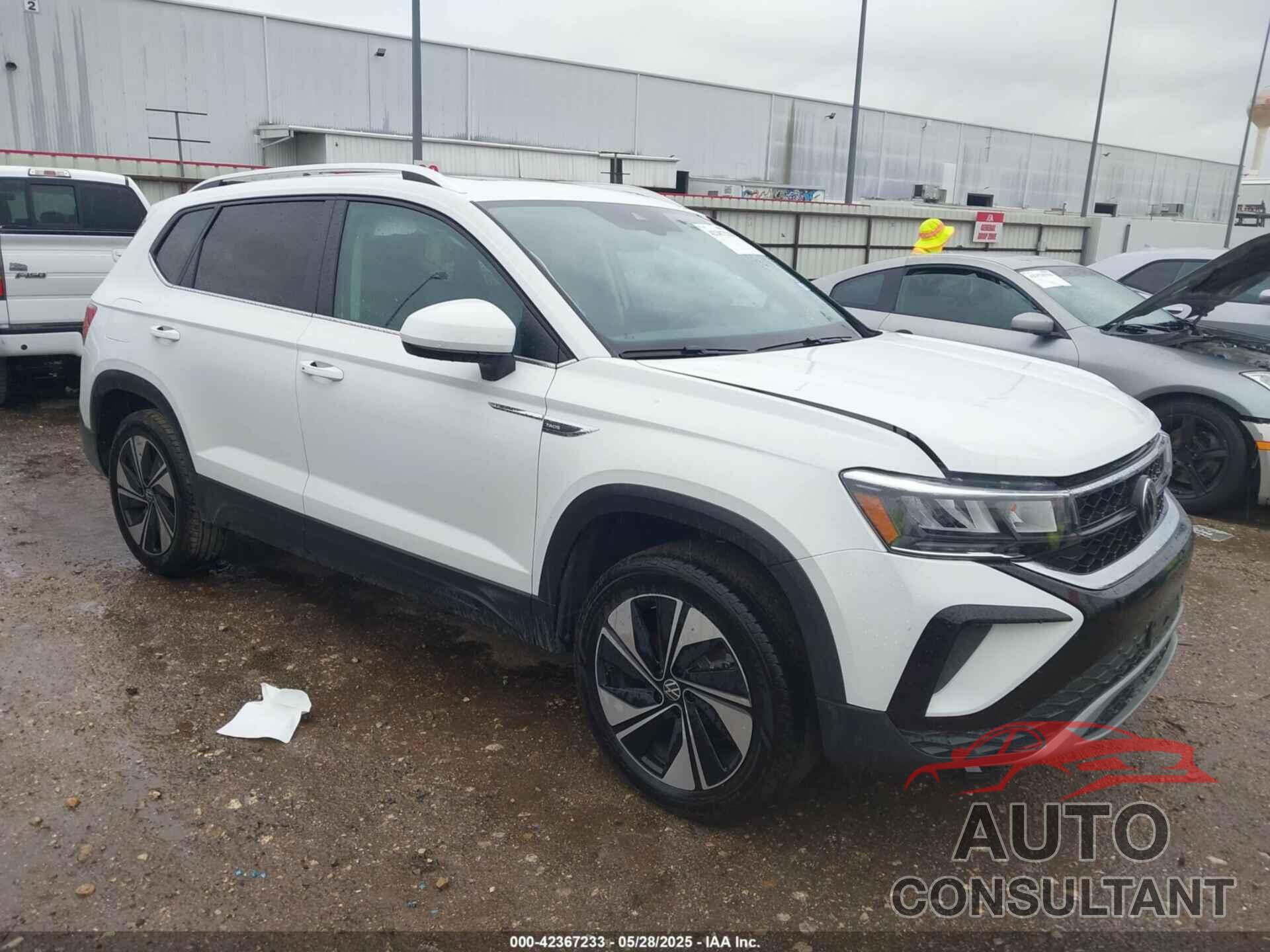 VOLKSWAGEN TAOS 2024 - 3VVVX7B22RM122296
