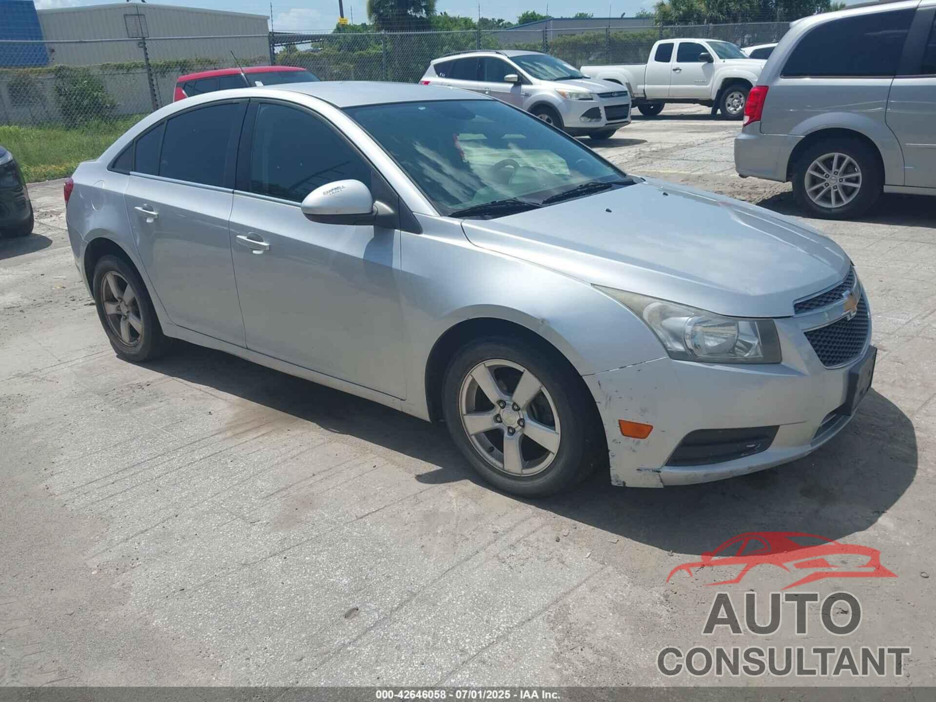CHEVROLET CRUZE 2013 - 1G1PE5SB2D7101901