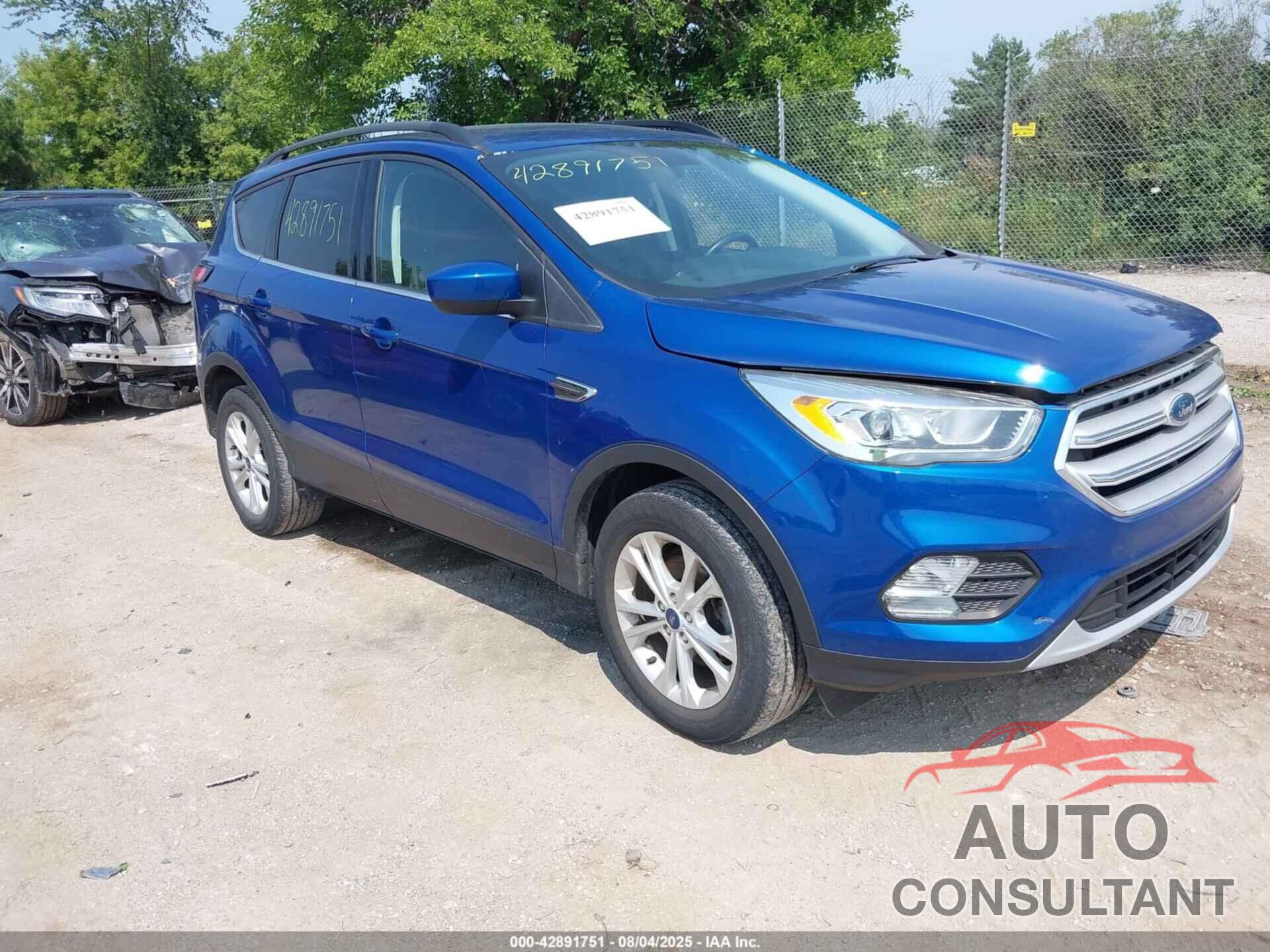 FORD ESCAPE 2018 - 1FMCU0HD7JUB10221