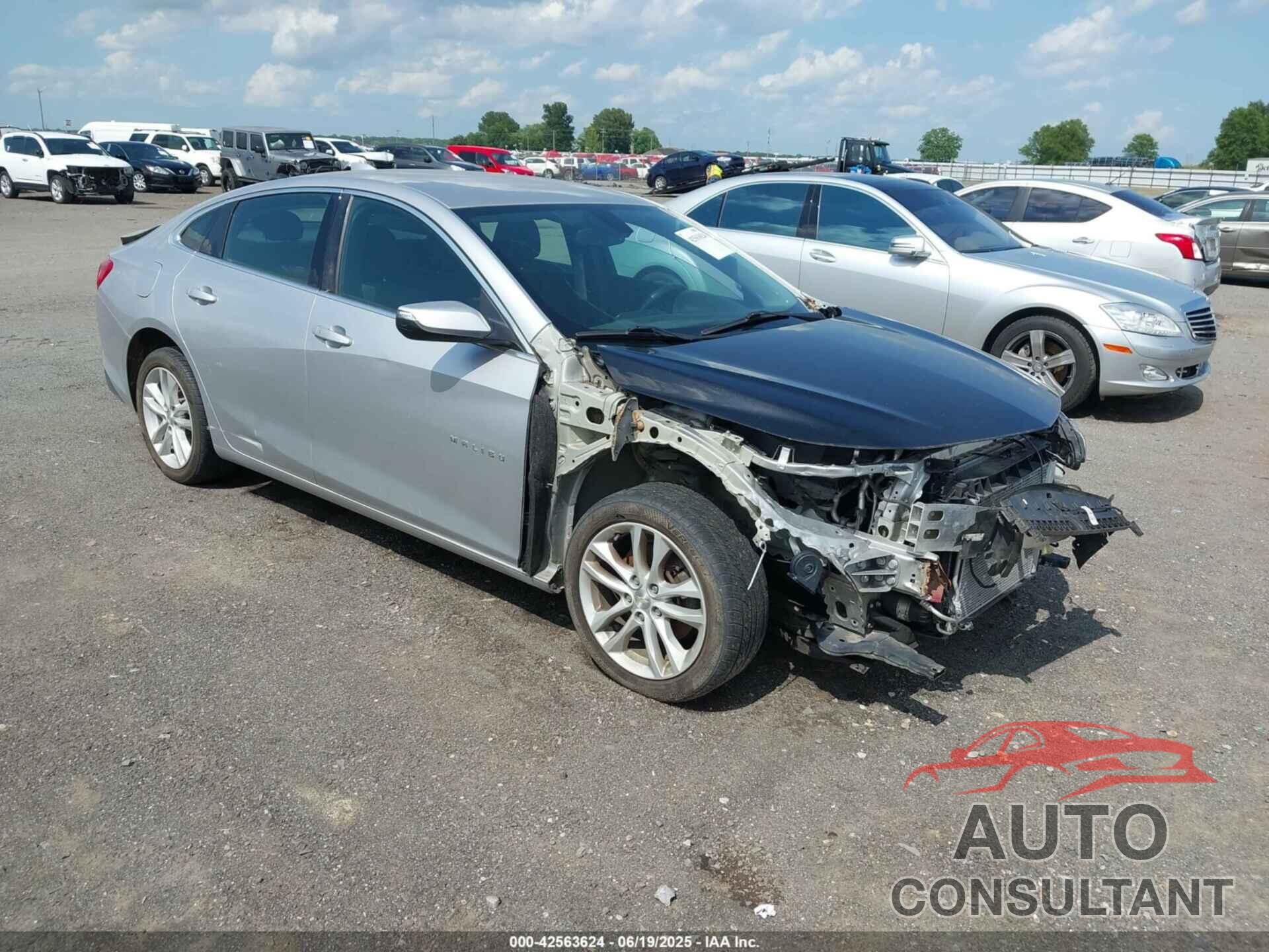 CHEVROLET MALIBU 2017 - 1G1ZE5ST9HF139123