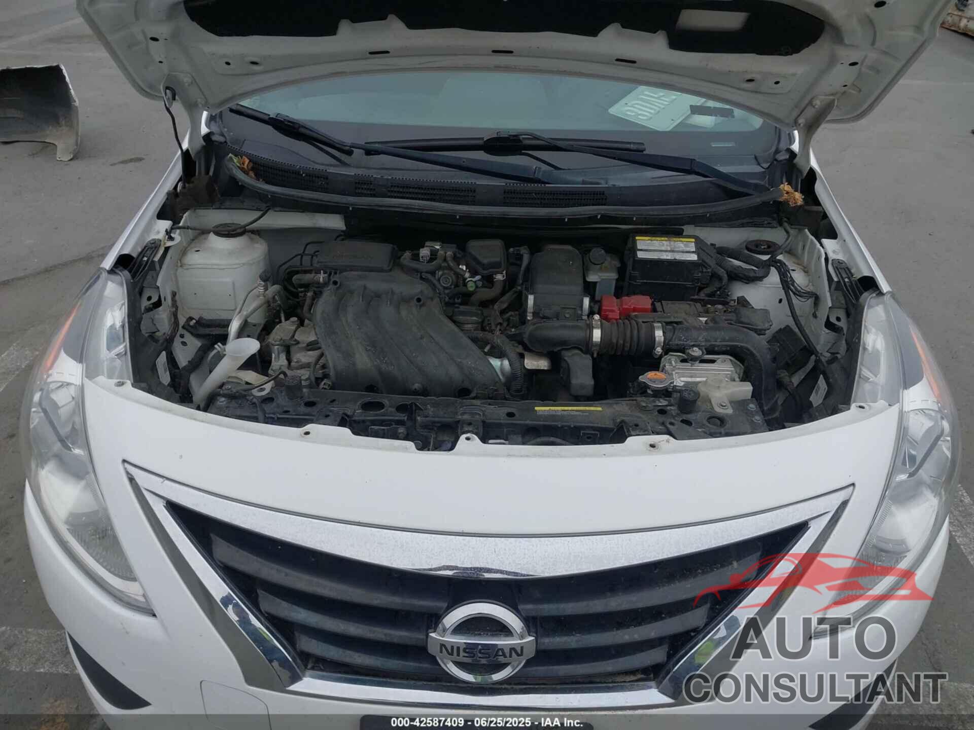 NISSAN VERSA 2018 - 3N1CN7AP5JL881451