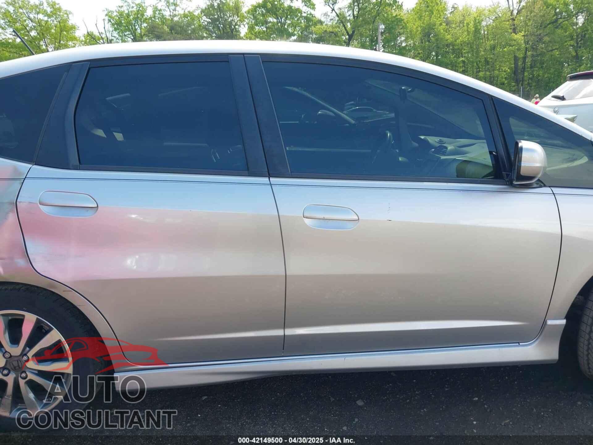 HONDA FIT 2013 - JHMGE8H69DC033802