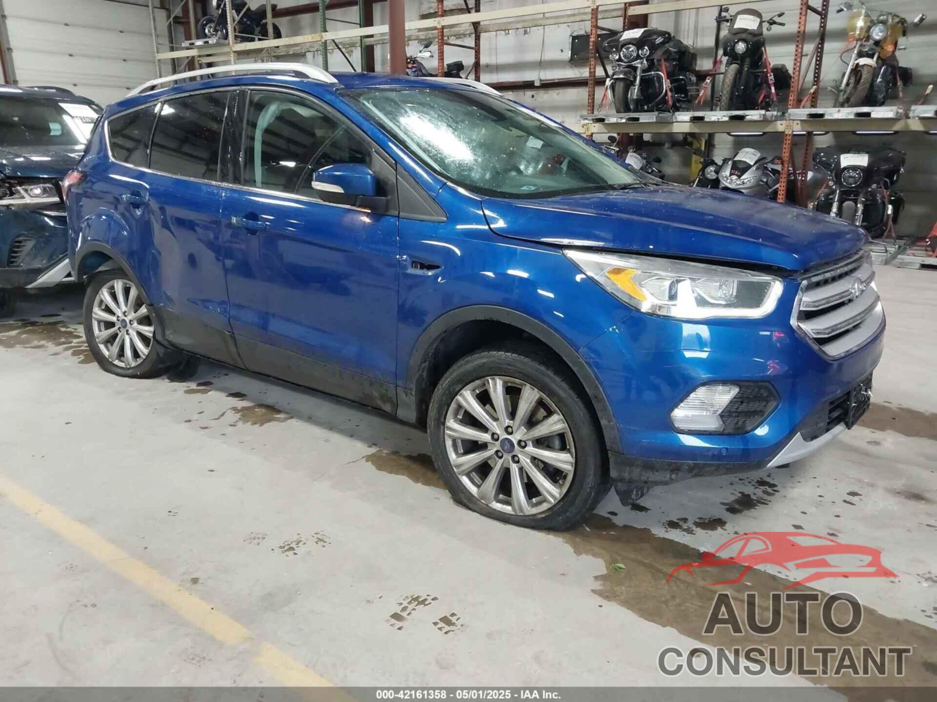 FORD ESCAPE 2018 - 1FMCU9J94JUA66964