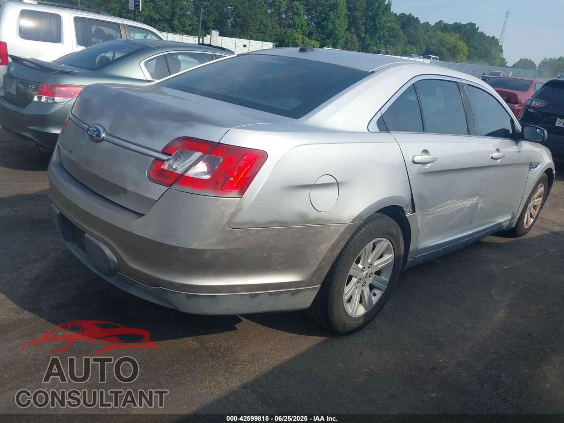 FORD TAURUS 2012 - 1FAHP2DW2CG105214
