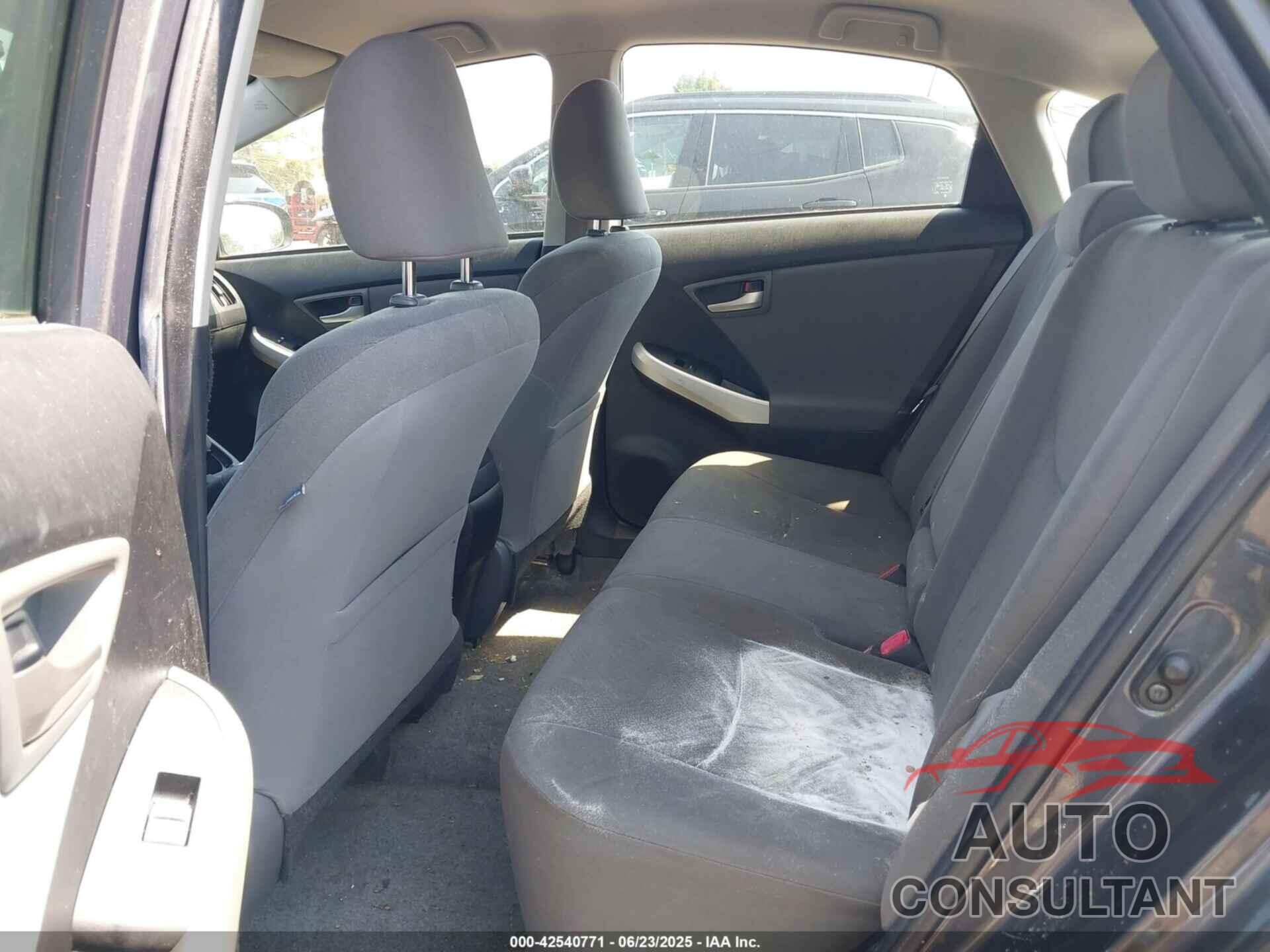 TOYOTA PRIUS 2014 - JTDKN3DU5E0363524