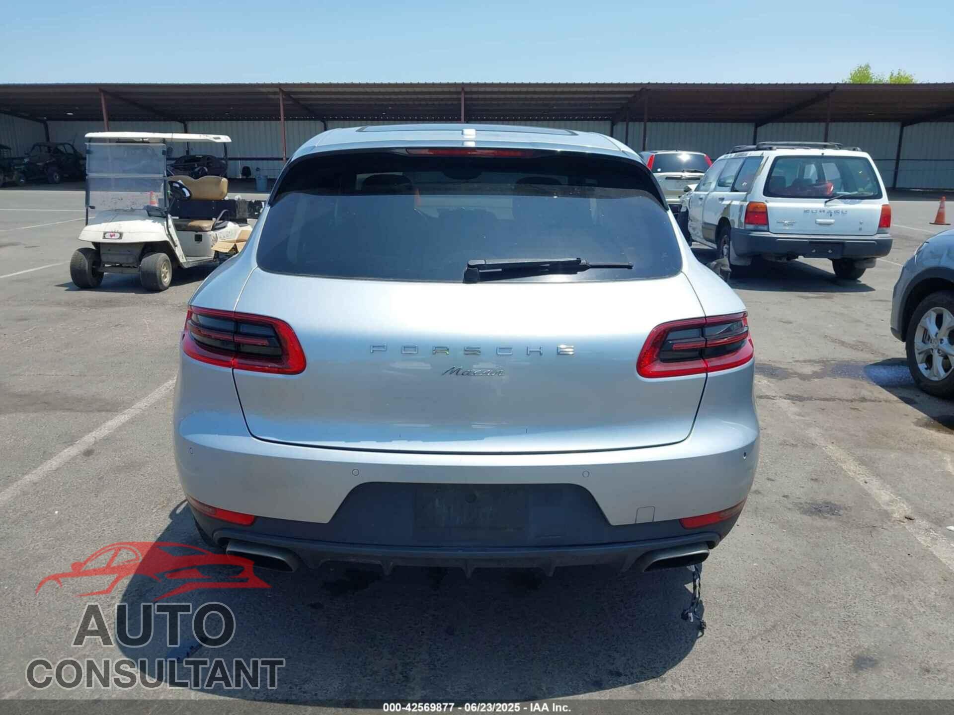 PORSCHE MACAN 2017 - WP1AA2A53HLB03820