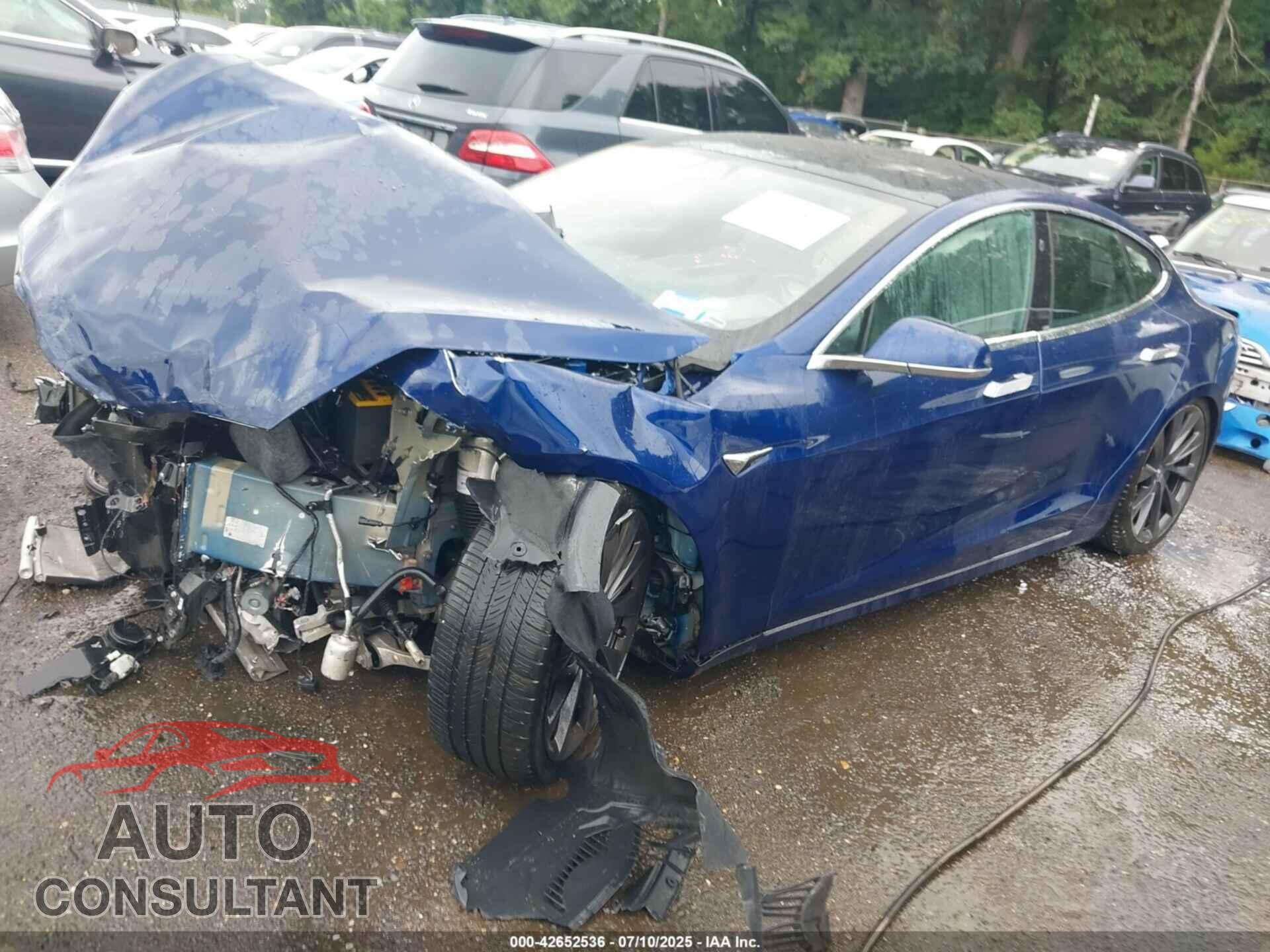 TESLA MODEL S 2018 - 5YJSA1E24JF284676