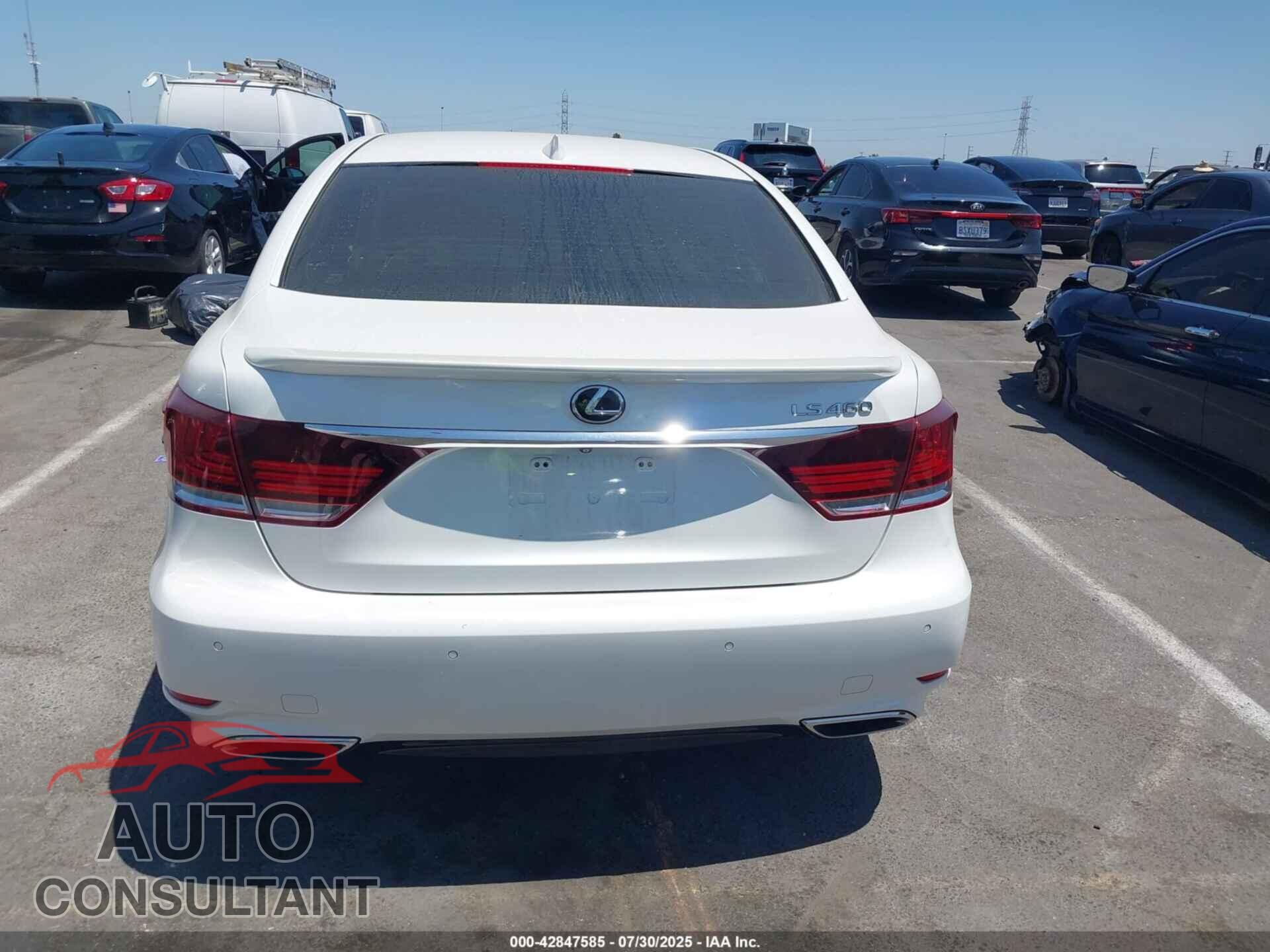 LEXUS LS 460 2015 - JTHBL5EF4F5136698