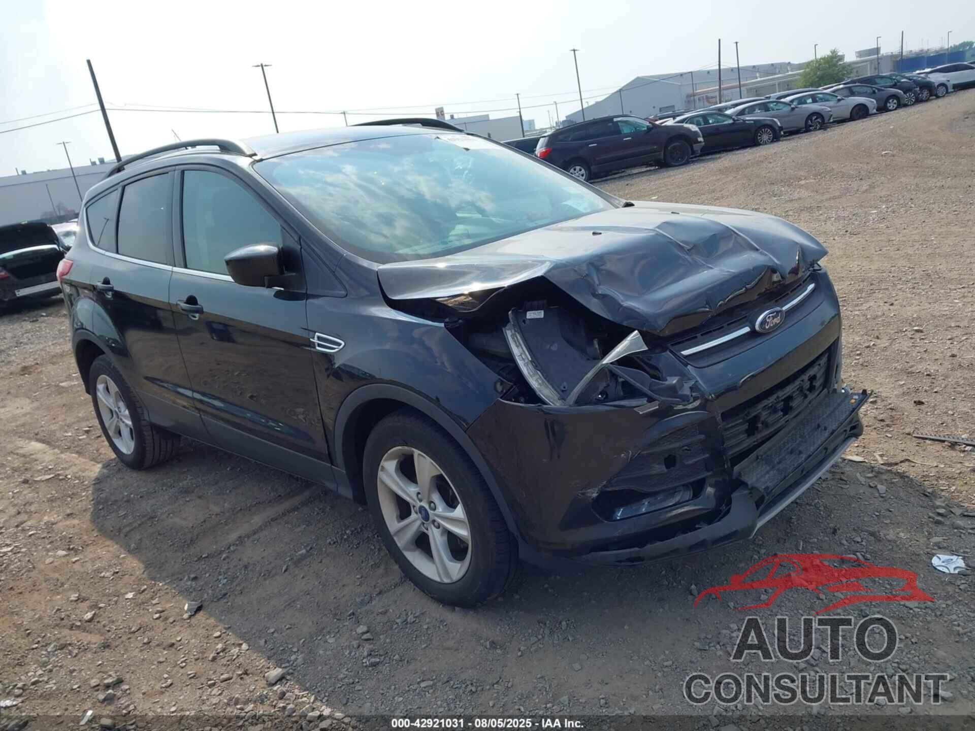 FORD ESCAPE 2015 - 1FMCU9GX4FUC31361