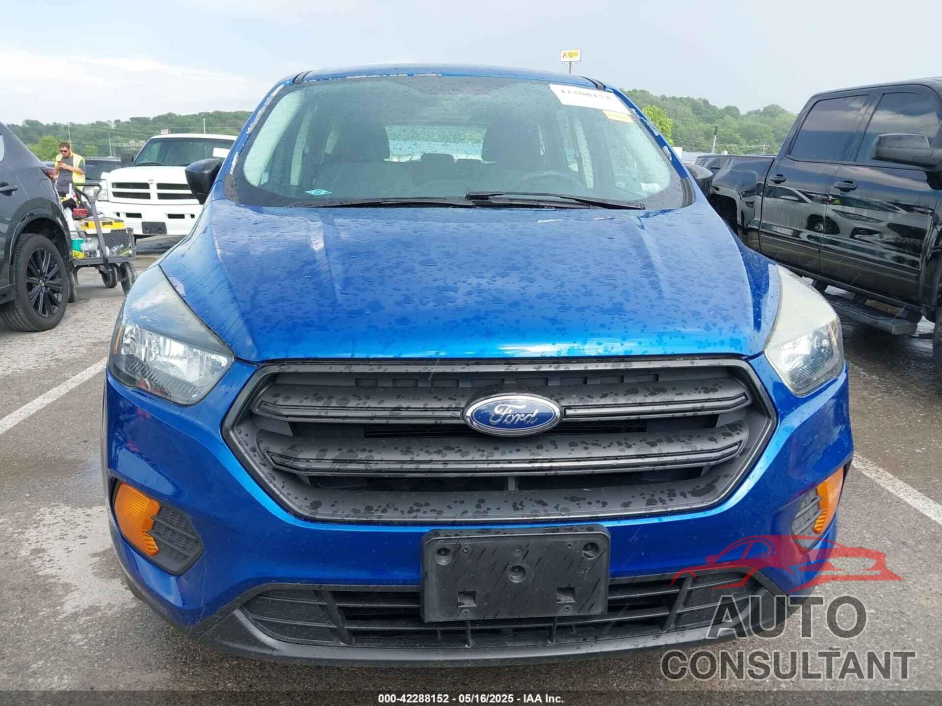 FORD ESCAPE 2018 - 1FMCU0F74JUB42878