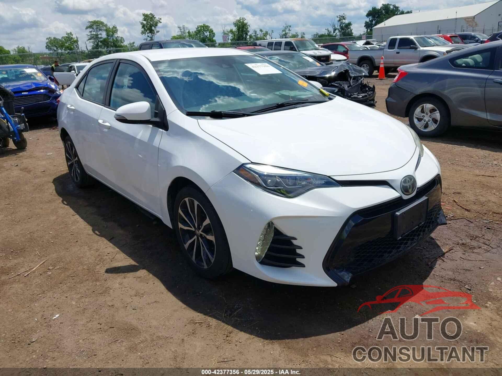 TOYOTA COROLLA 2017 - 2T1BURHEXHC785307
