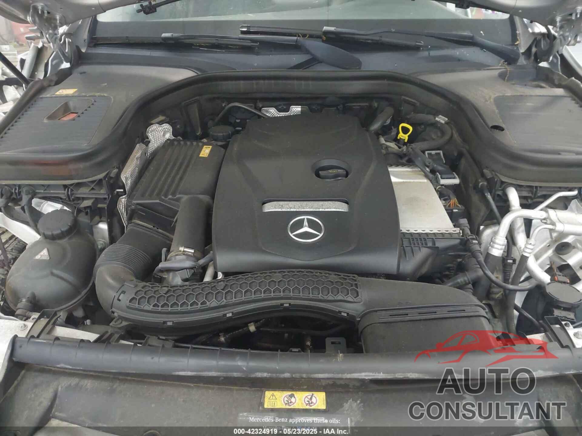 MERCEDES-BENZ GLC 300 2016 - WDC0G4KB6GF098521
