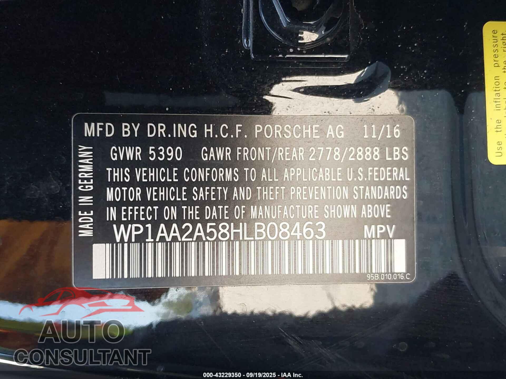 PORSCHE MACAN 2017 - WP1AA2A58HLB08463