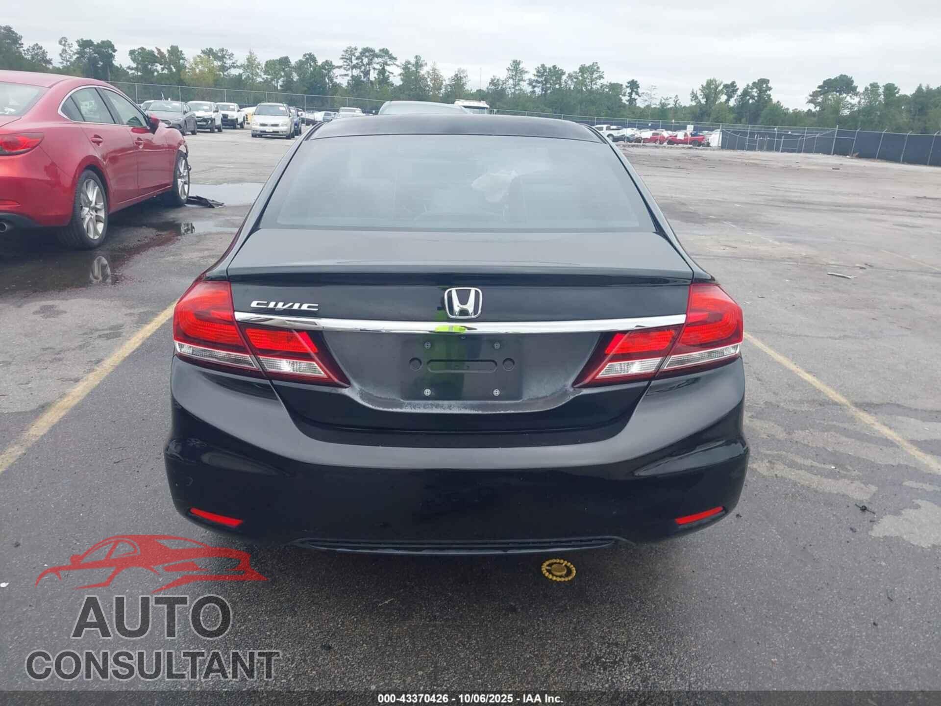HONDA CIVIC 2013 - 2HGFB2F85DH501241