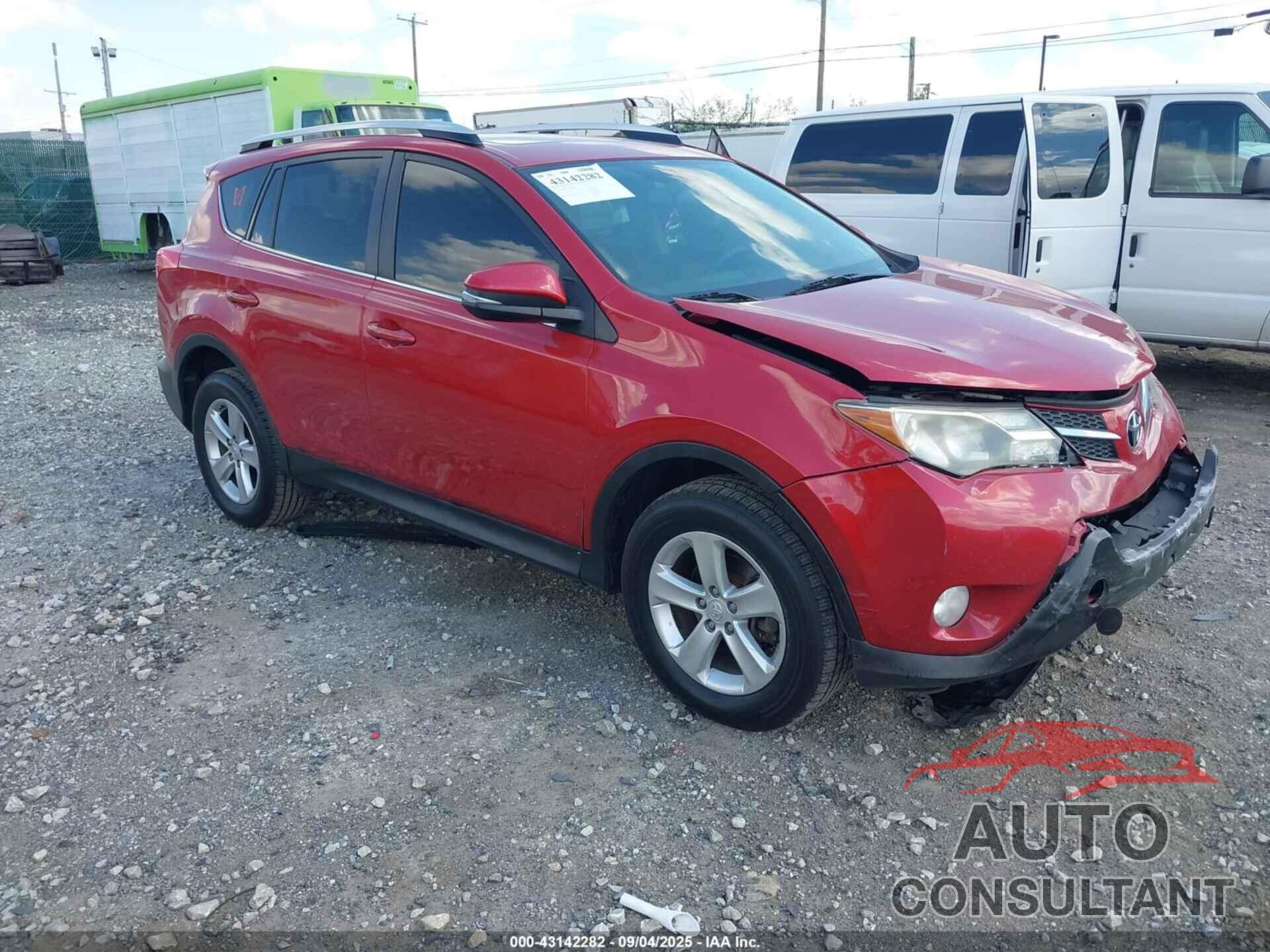 TOYOTA RAV4 2015 - JTMRFREV2FJ024091