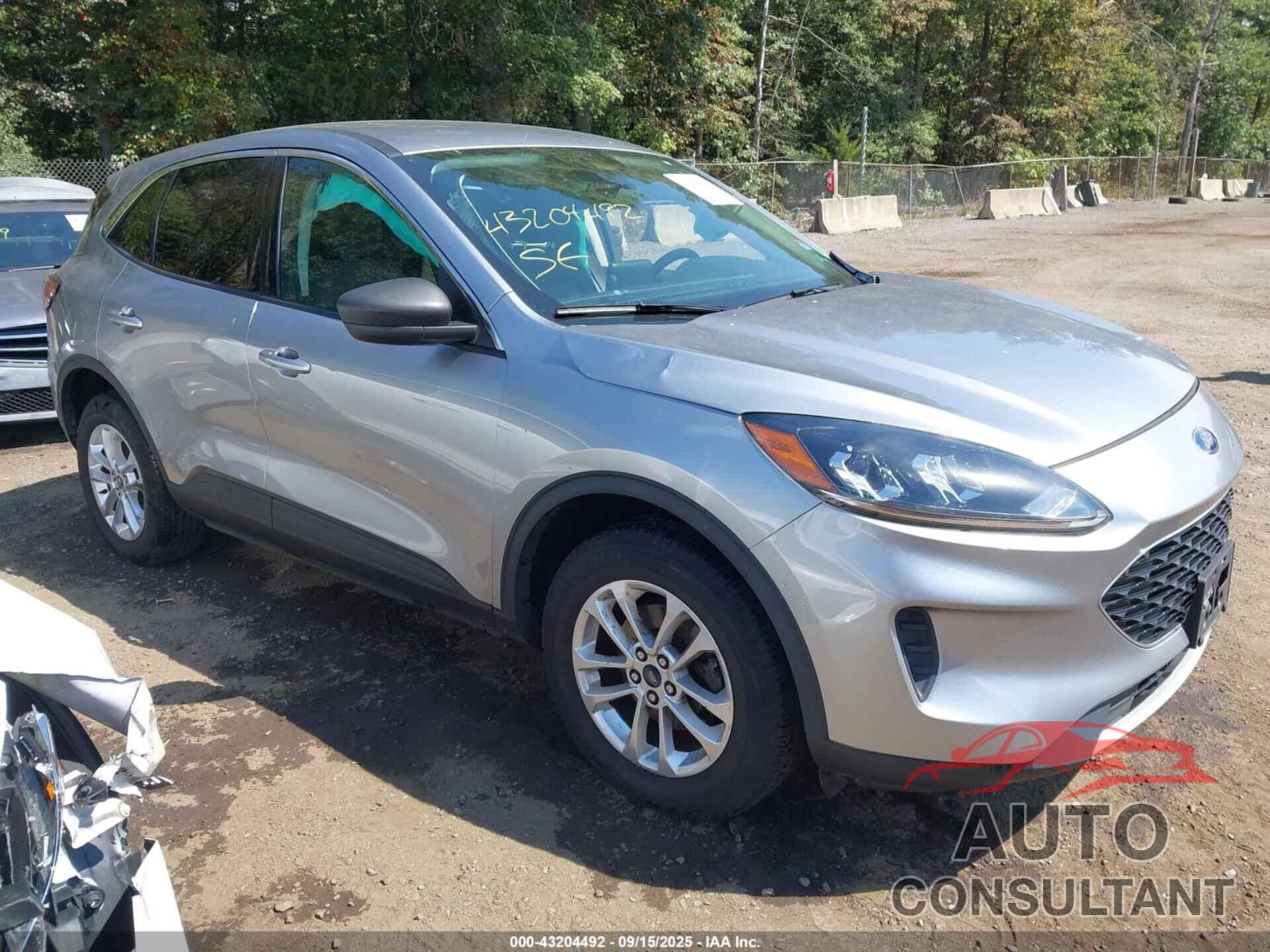 FORD ESCAPE 2022 - 1FMCU9G69NUB48529